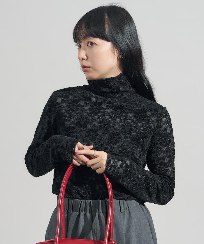 磨毛蕾絲上衣