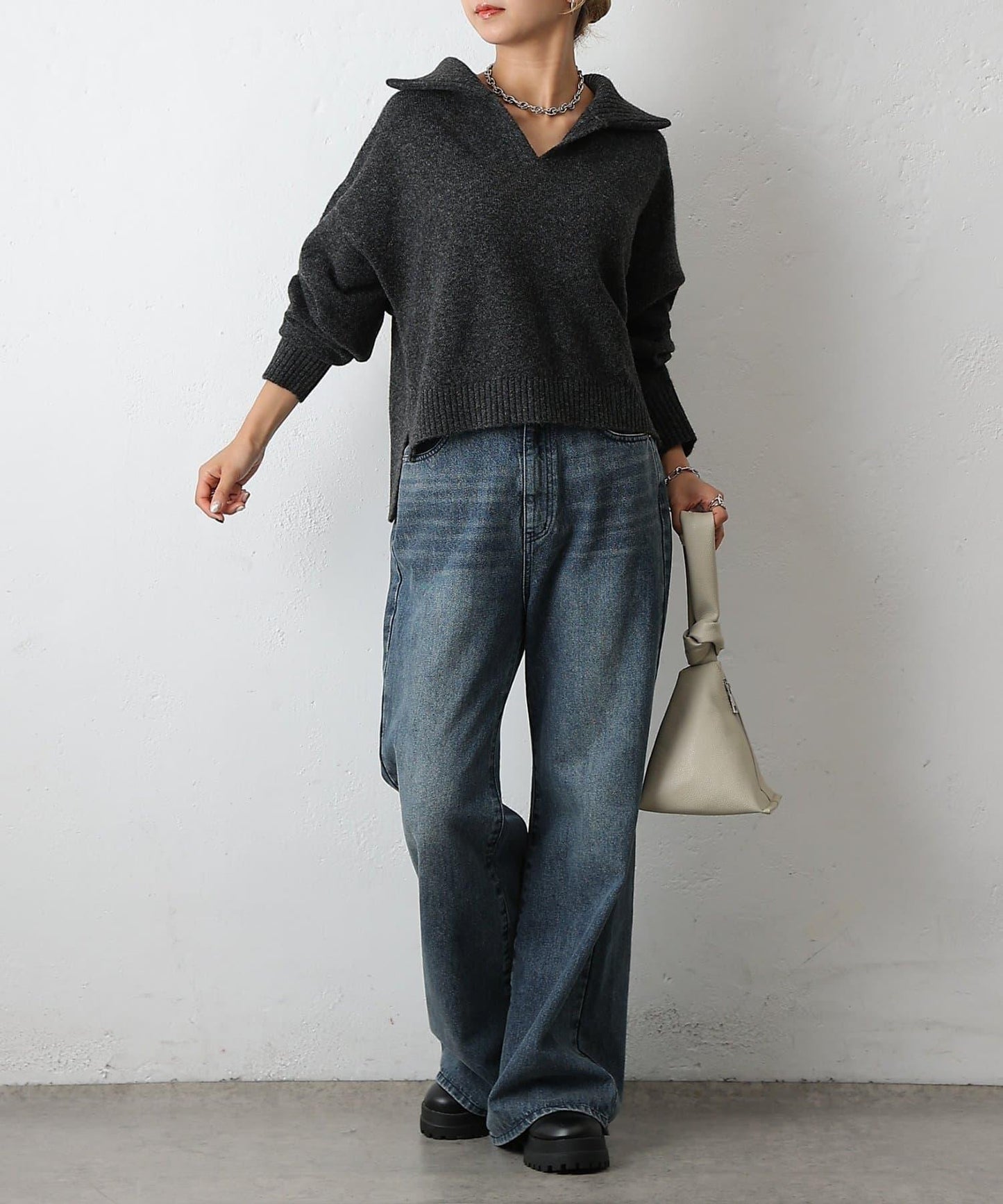 柔軟帶領開襟襯衫