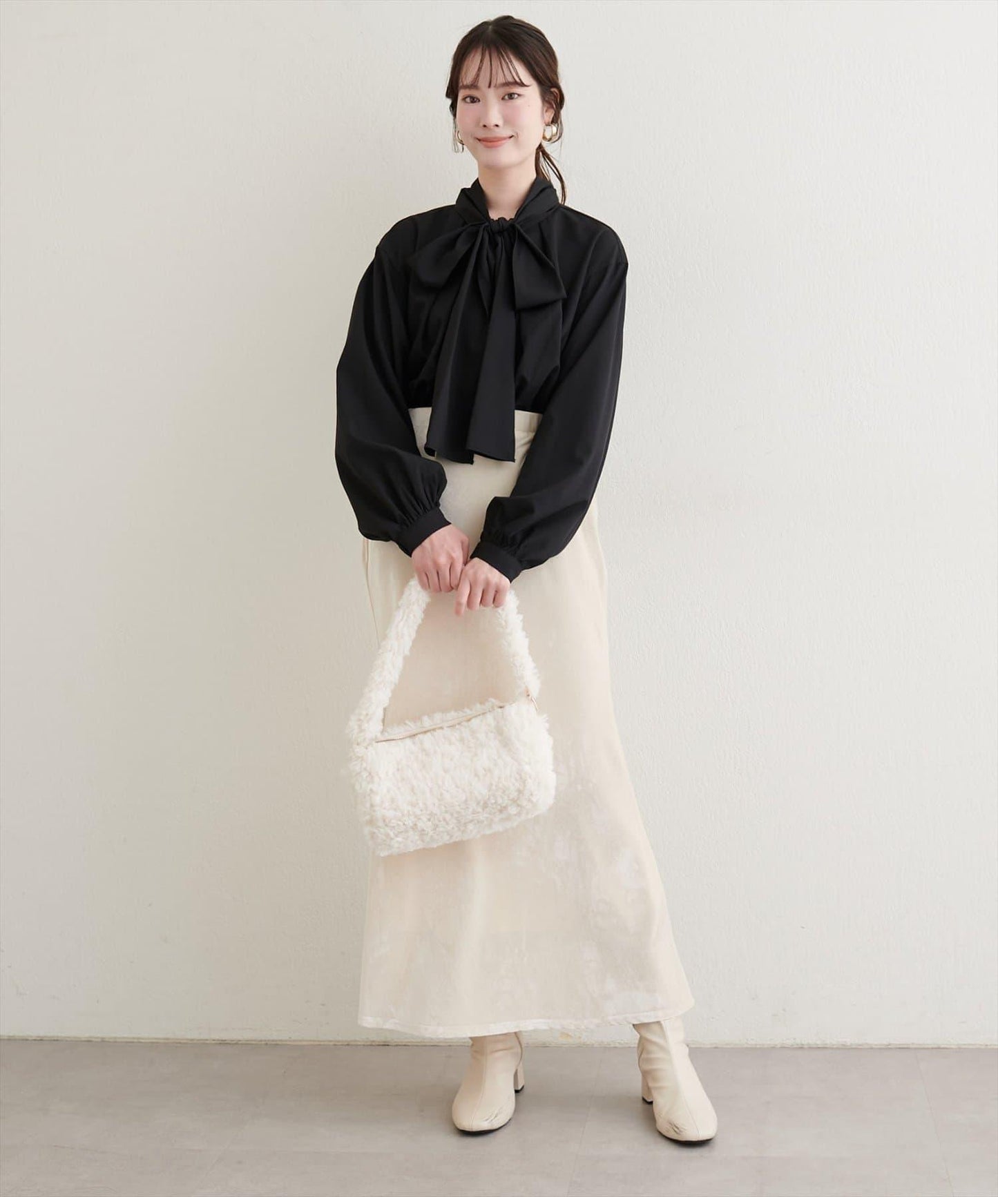 蝴蝶結領帶襯衫