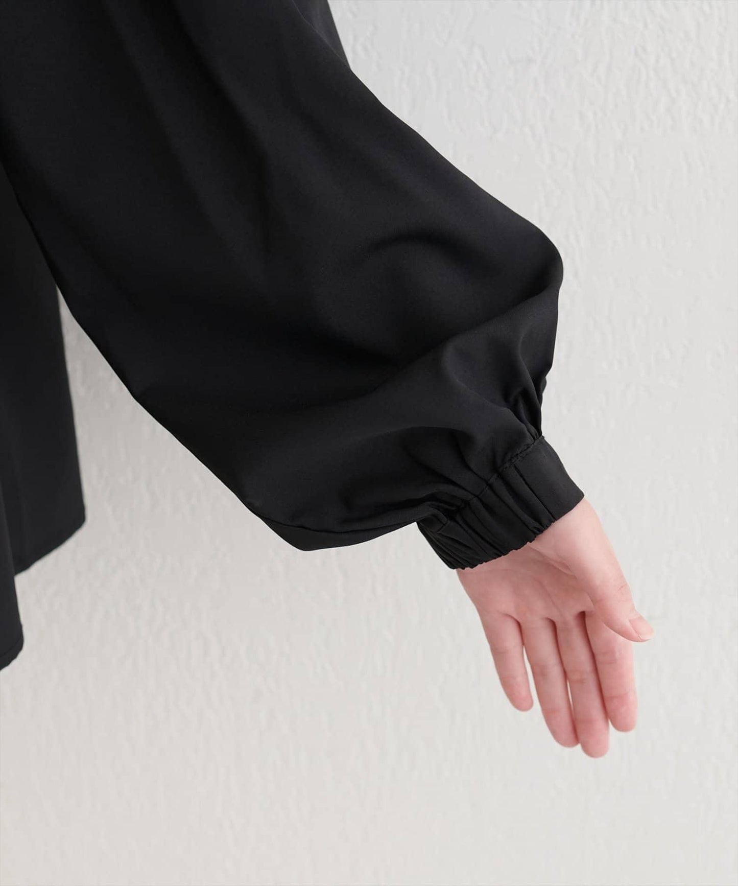 蝴蝶結領帶襯衫