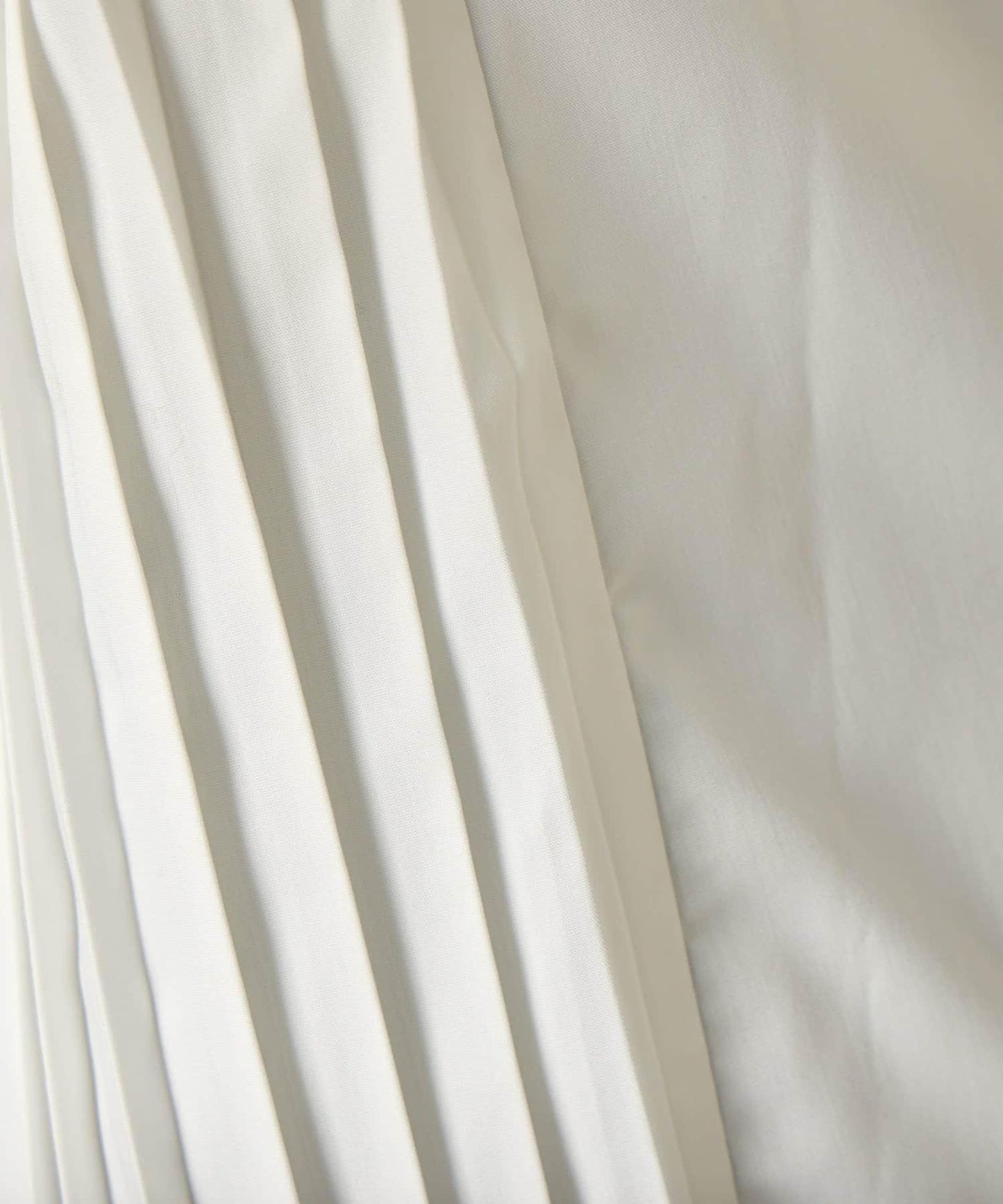 羽毛馬甲套裝襯衫