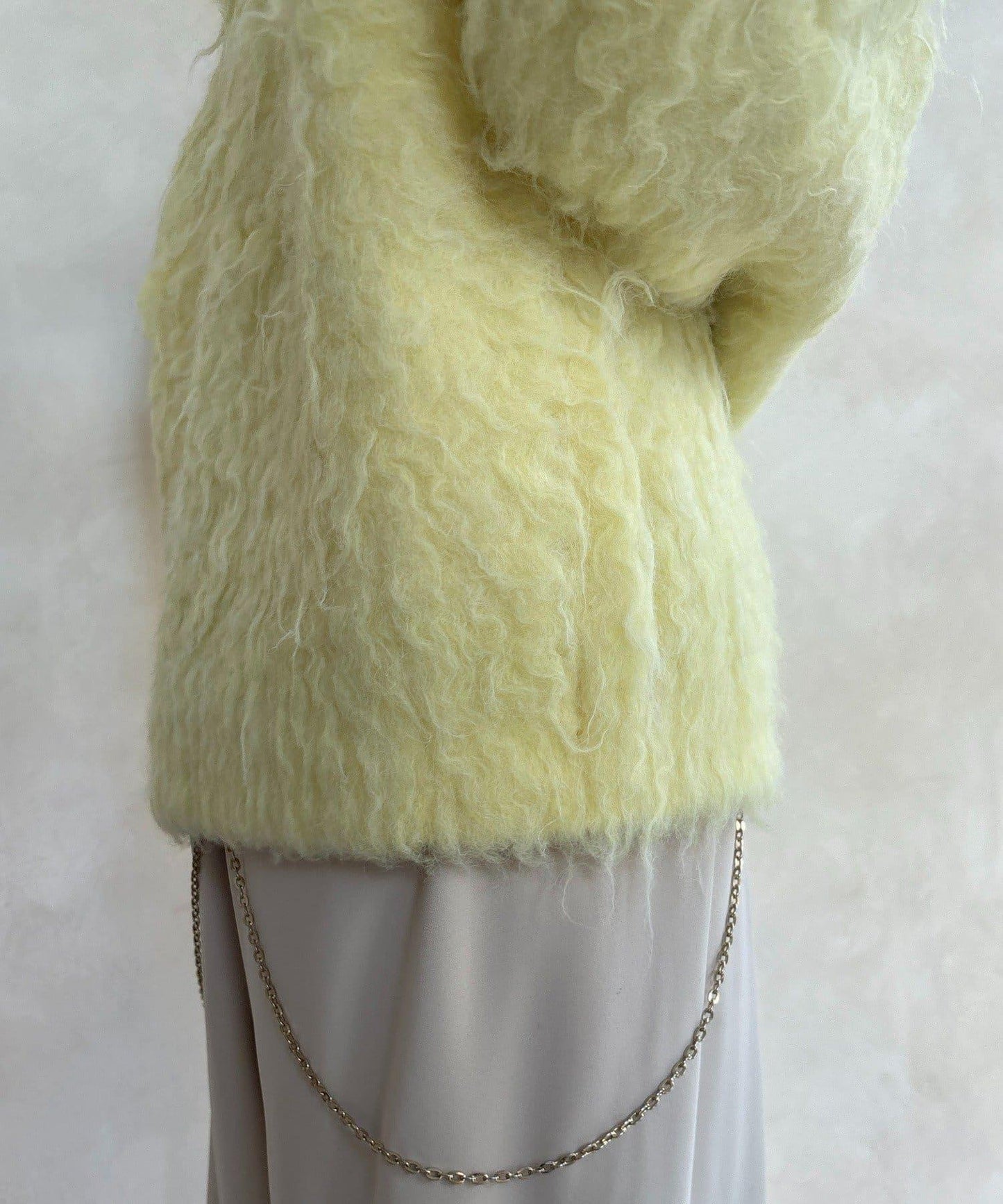 長款毛絨套頭衫