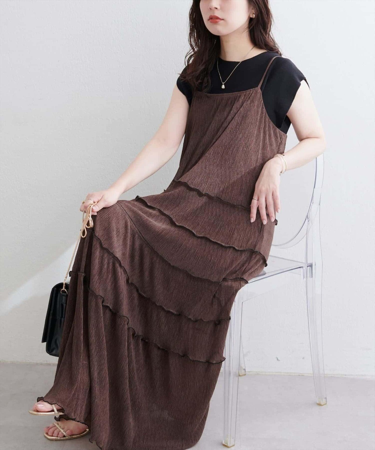 【natural couture】褶皺荷葉邊吊帶連衣裙
