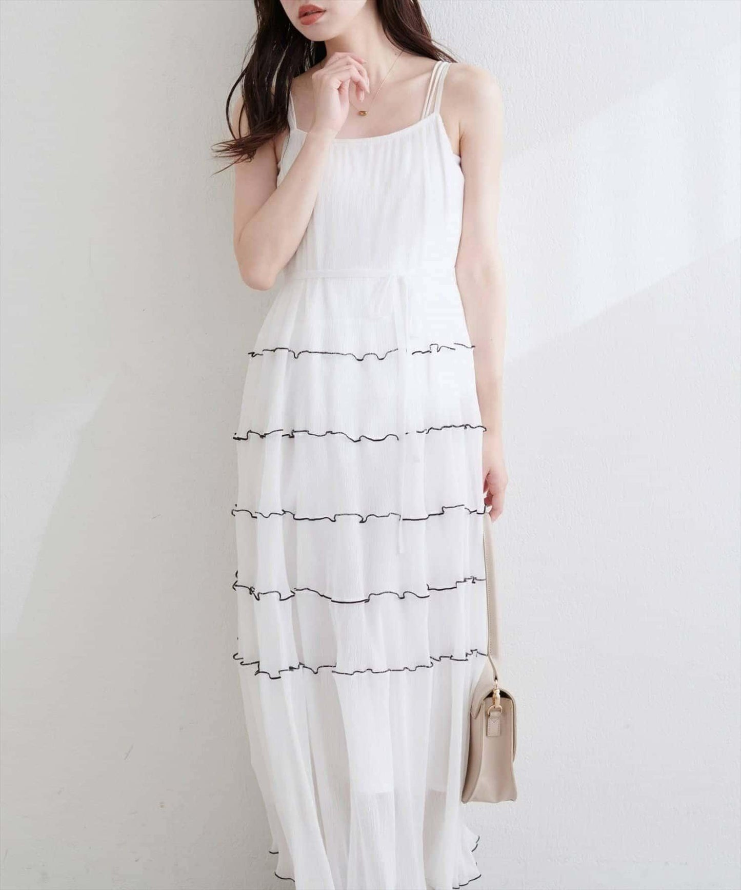 【natural couture】褶皺荷葉邊吊帶連衣裙