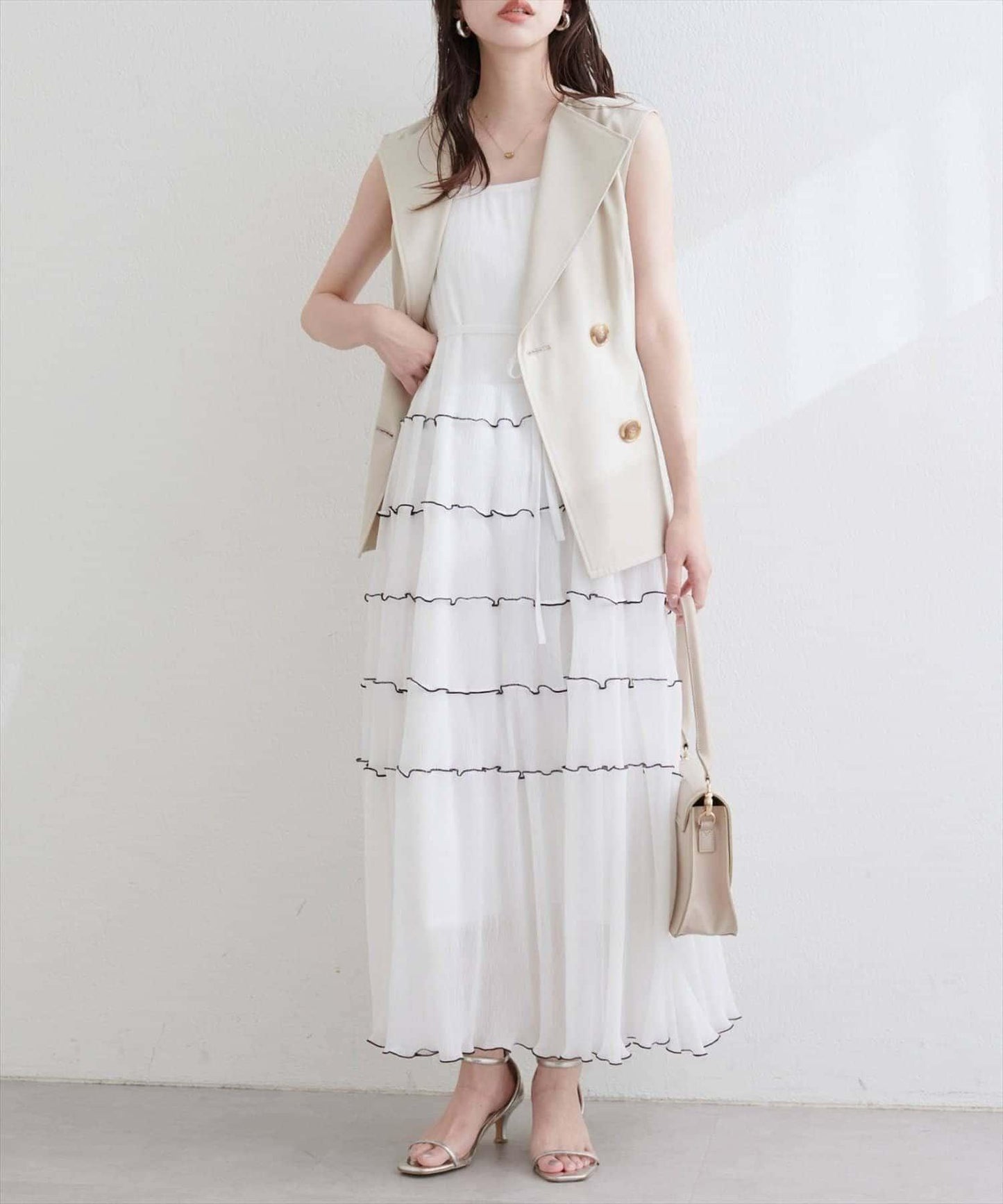 【natural couture】褶皺荷葉邊吊帶連衣裙