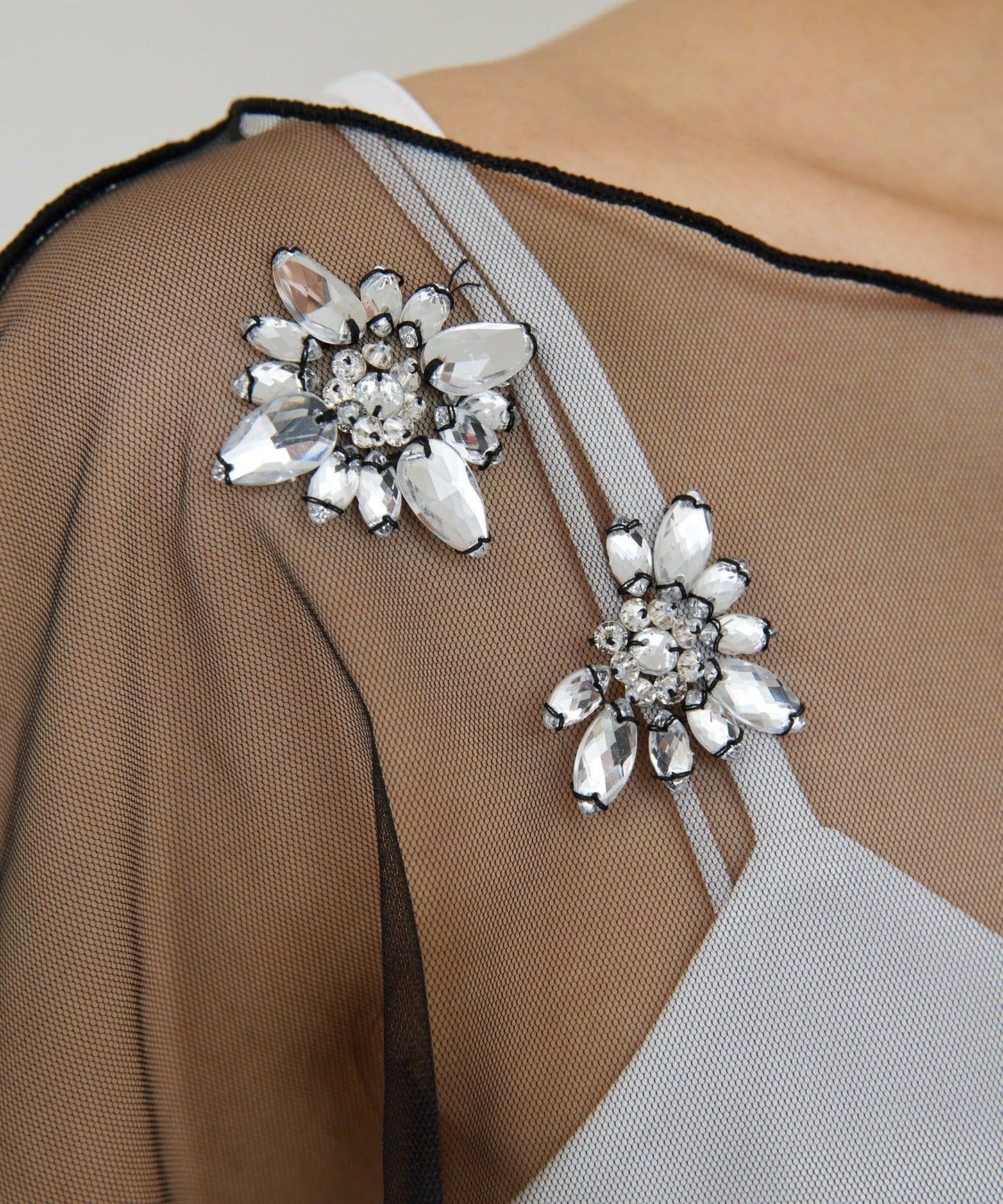 【25週年紀念款】珠飾針織套頭衫