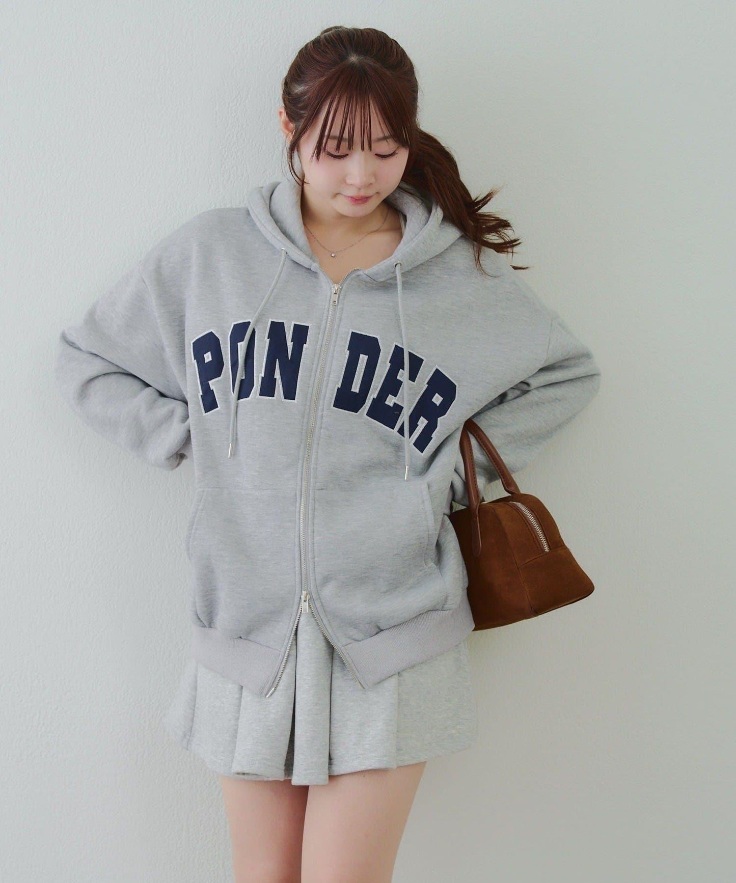 大LOGO拉鍊連帽衛衣