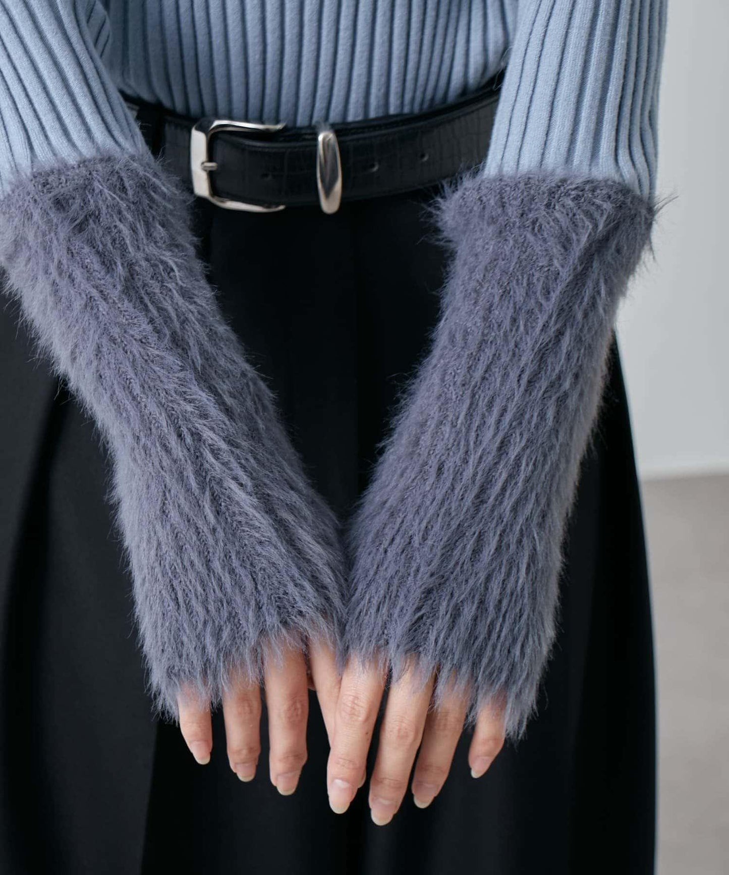 羽毛袖羅紋高領套頭衫