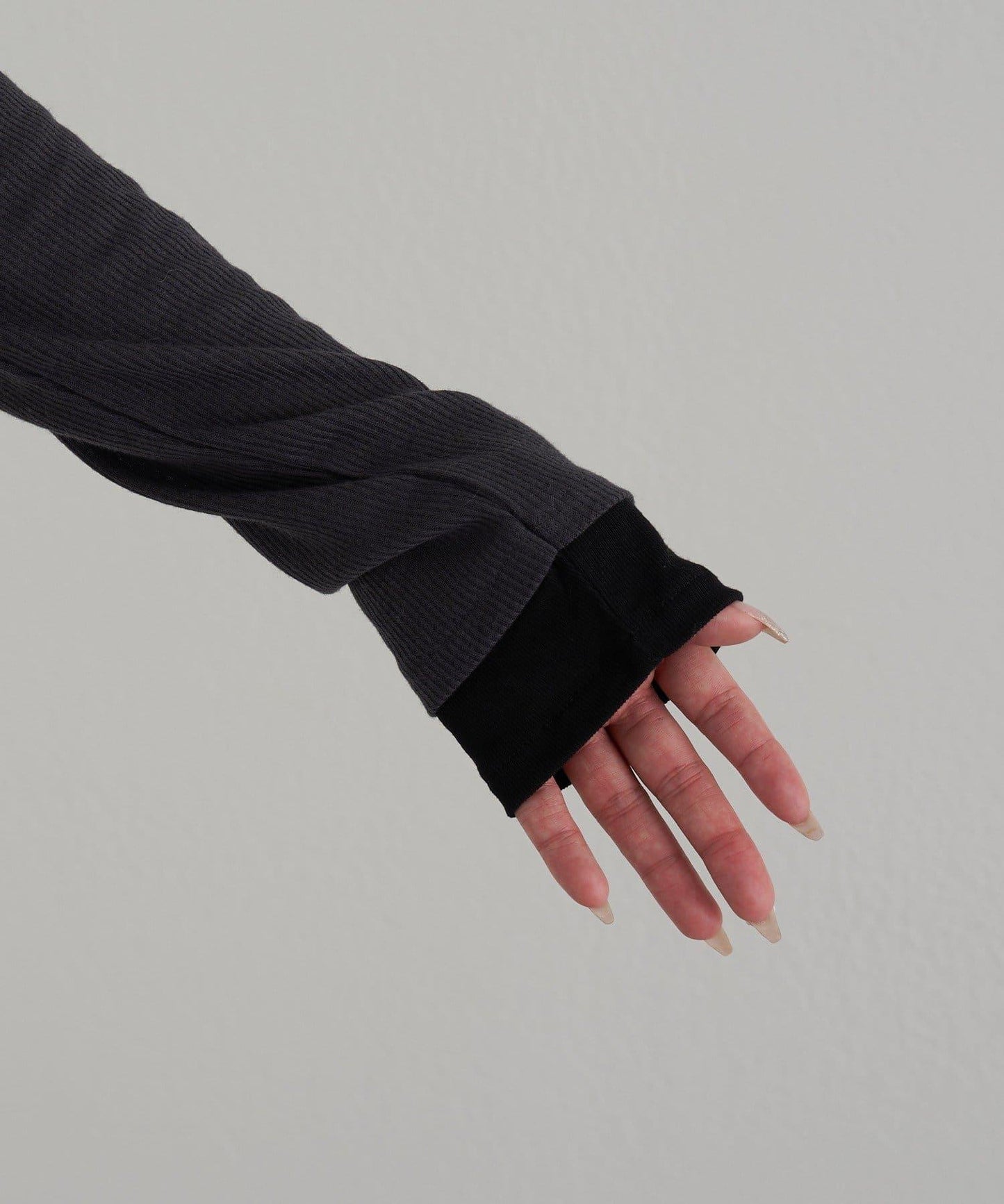 U領疊穿亨利長袖T恤