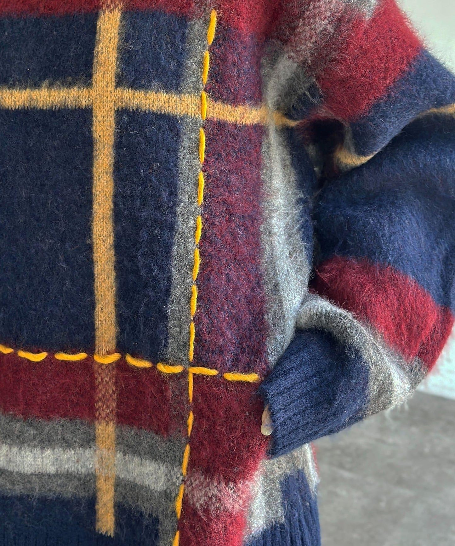 格紋流蘇拼接針織衫