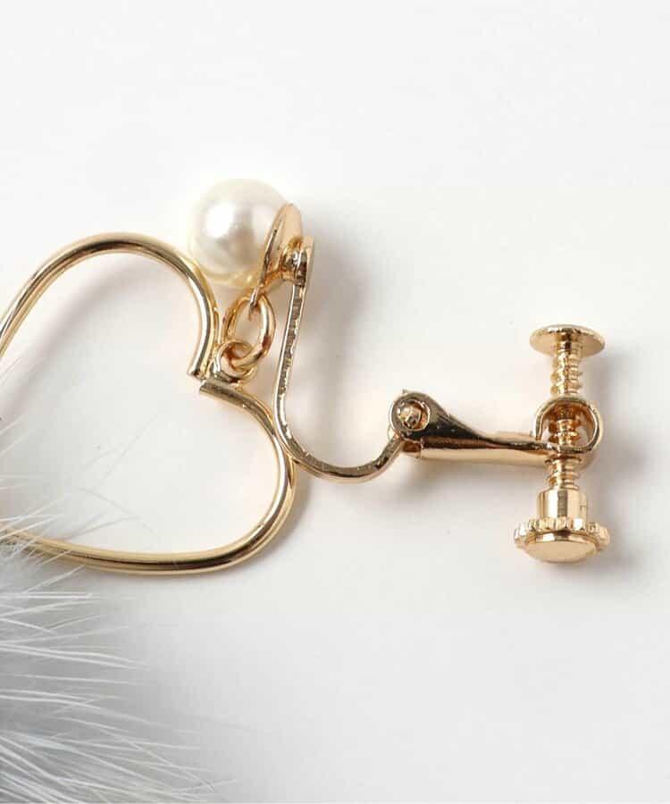 愛心造型毛絨耳環