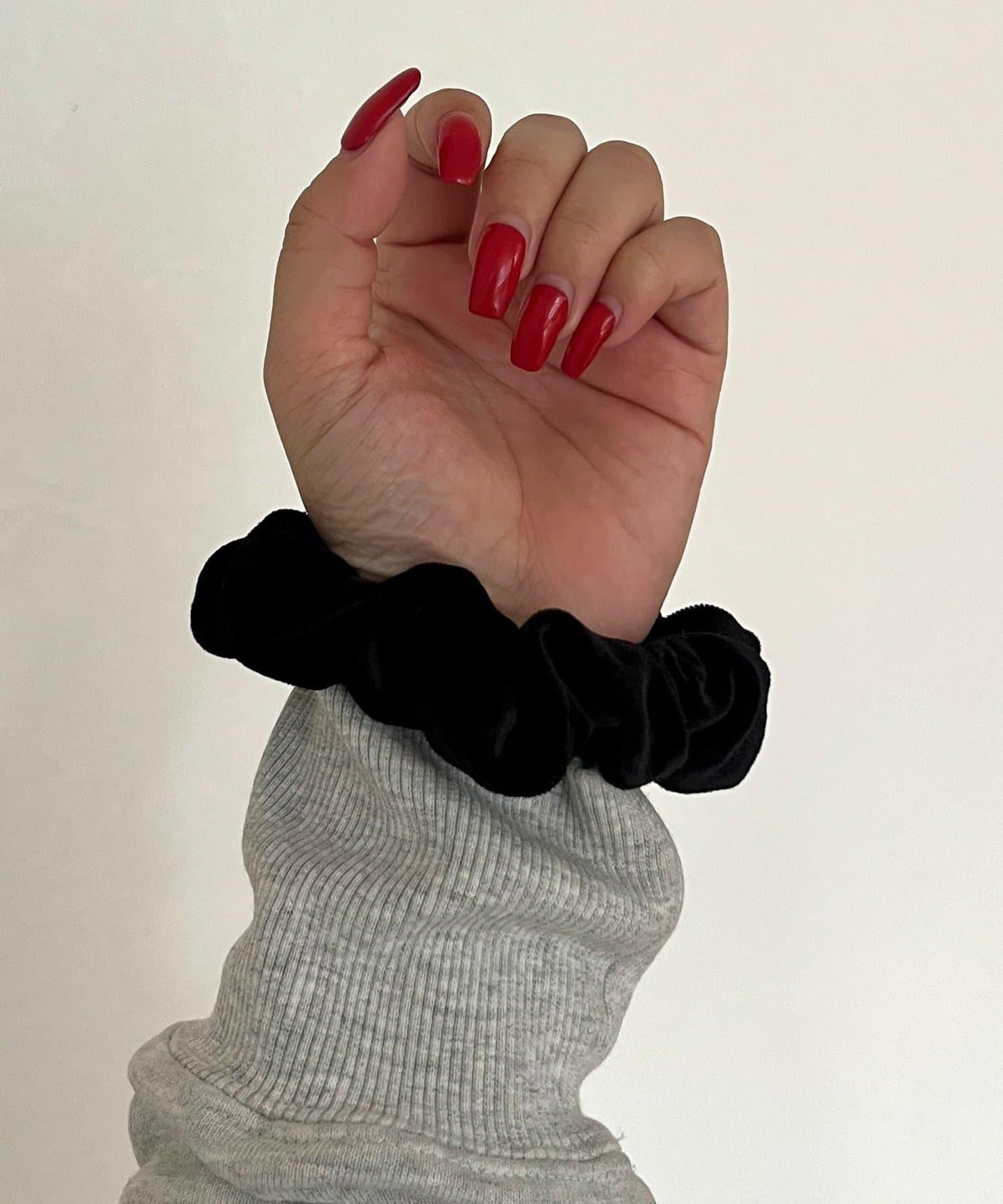 天鵝絨蝴蝶結髮繩