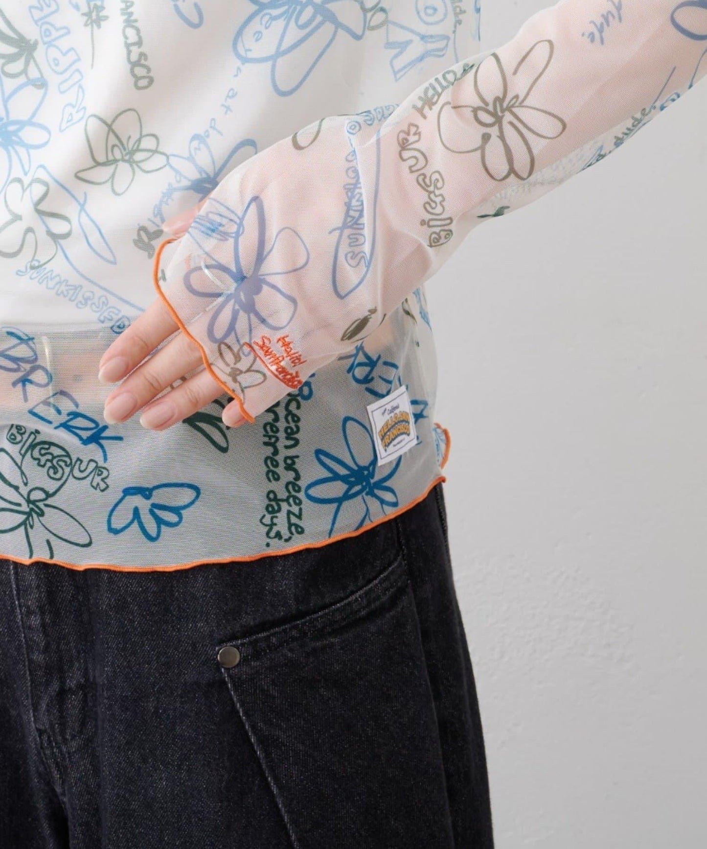 ★【HELLO.SANFRANCISCO/ハローサンフランシスコ】塗鴉圖案藝術上衣