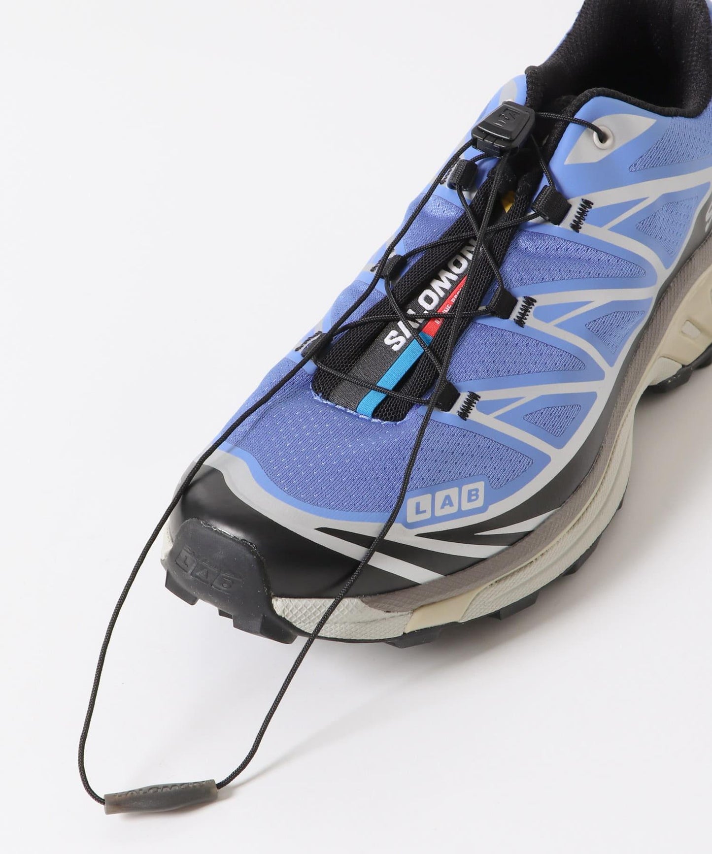 SALOMON Exclusive XT-6