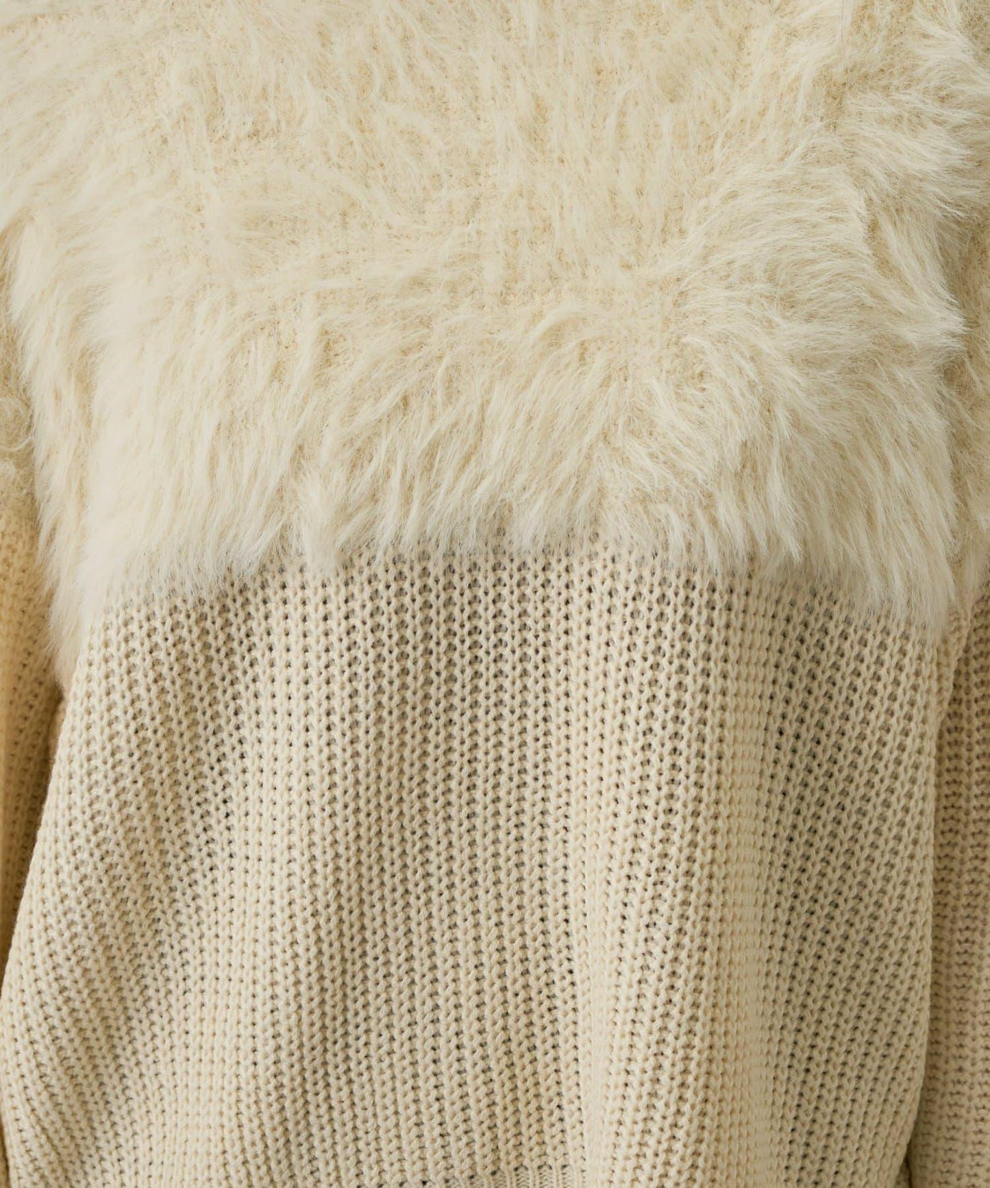 拼接長毛針織衫