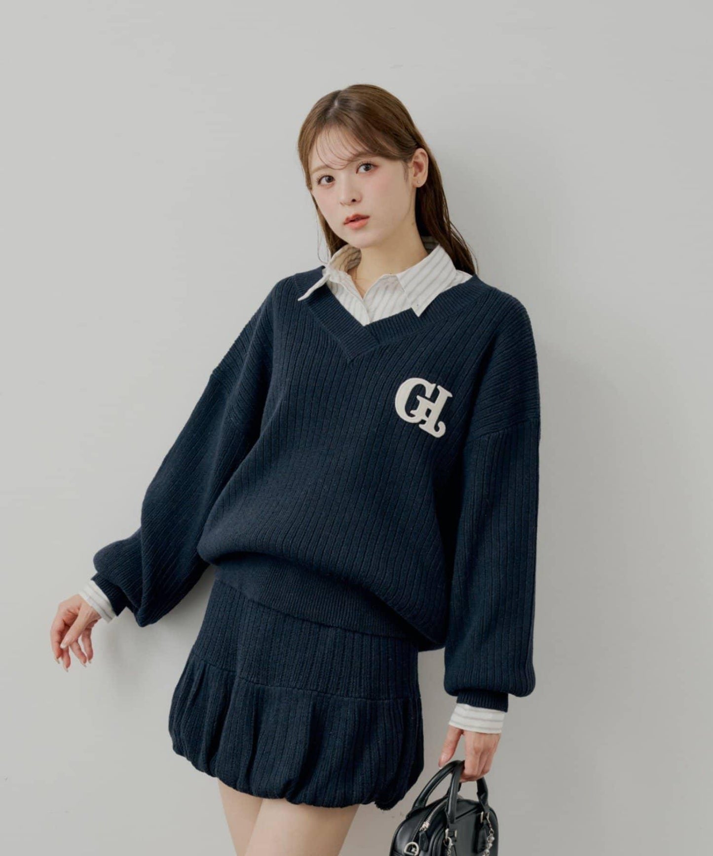 附胸針條紋寬鬆襯衫