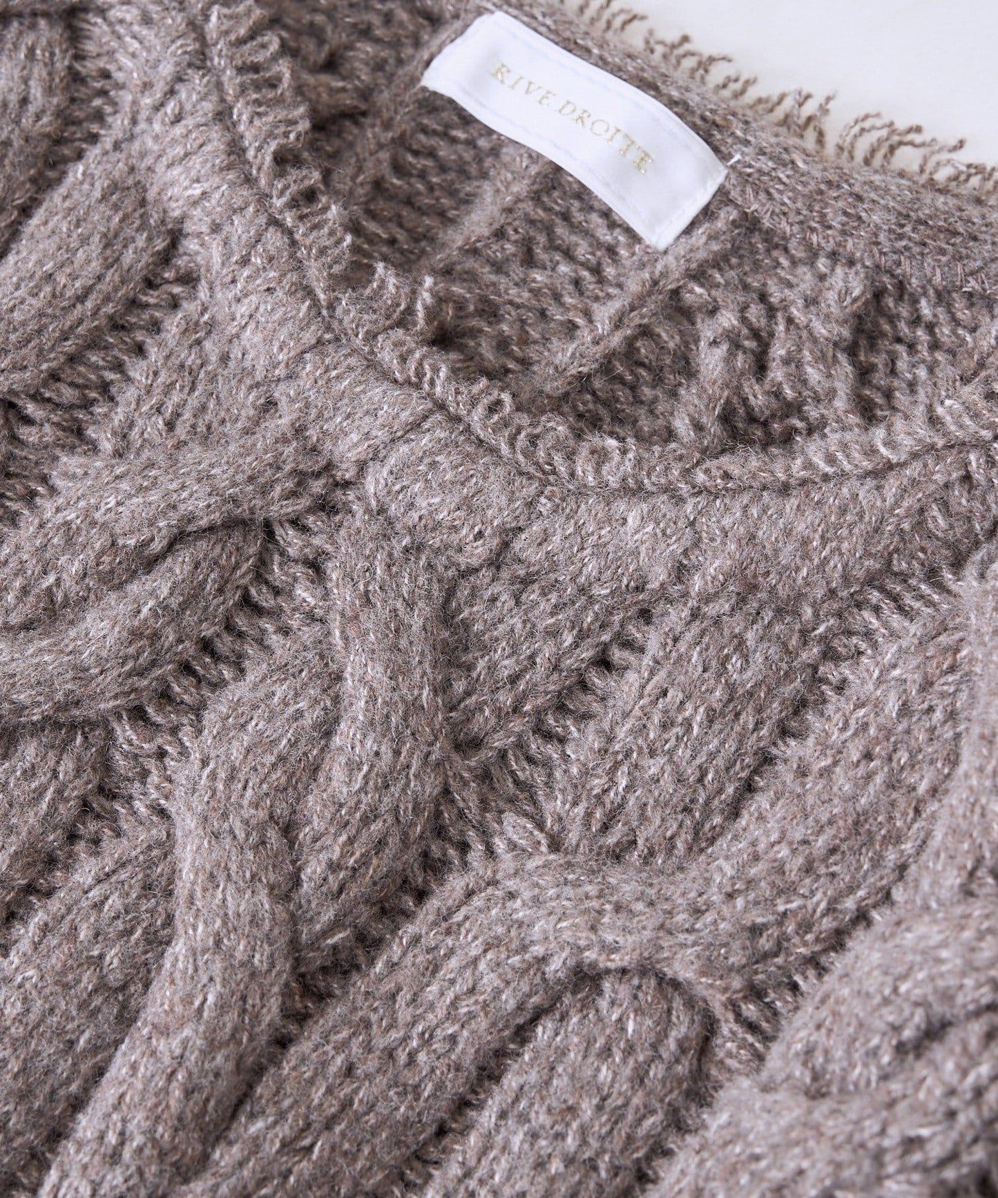 【展現成熟女性魅力】流蘇領麻花針織衫/預計12月上旬發貨