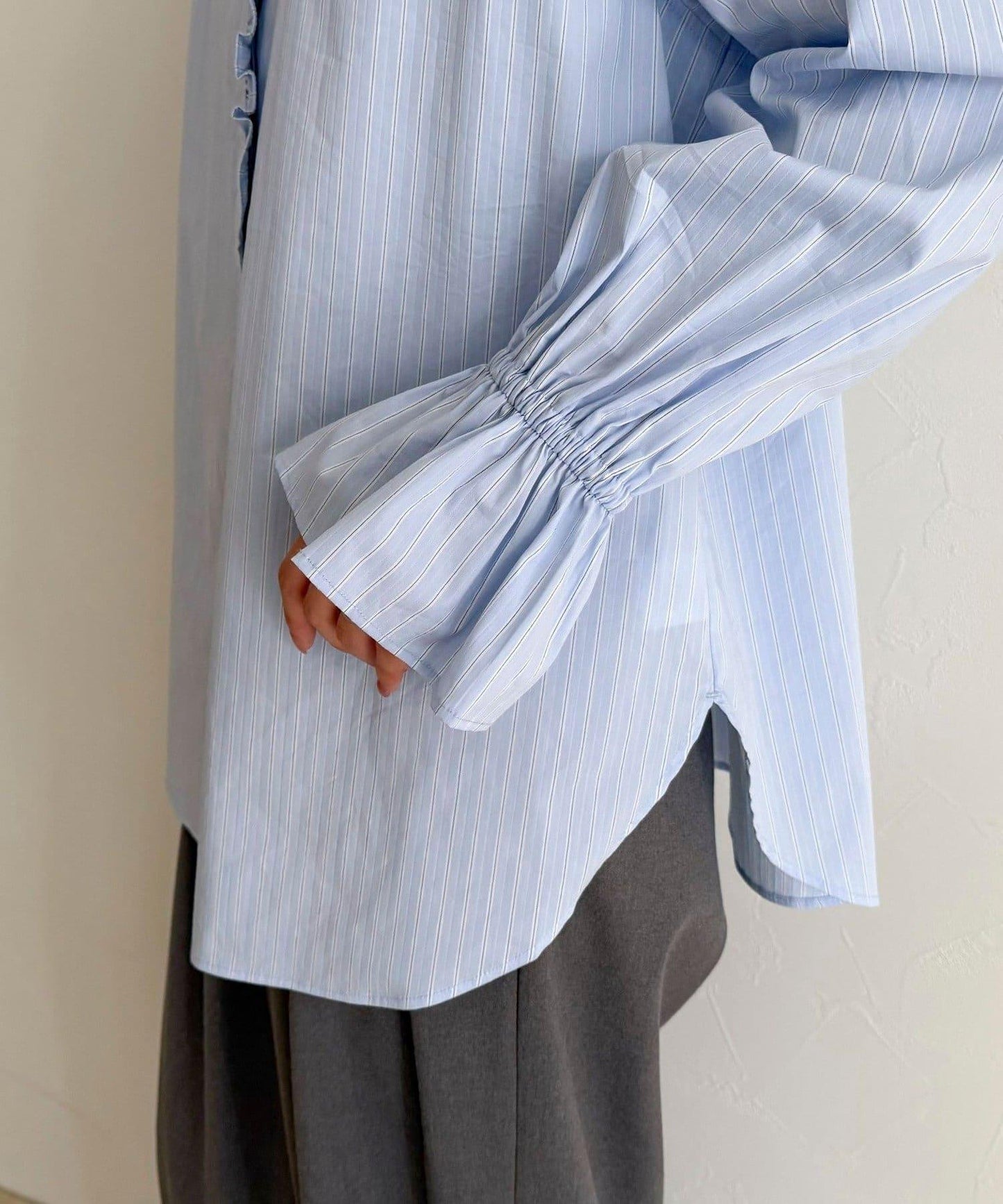 荷葉邊設計襯衫