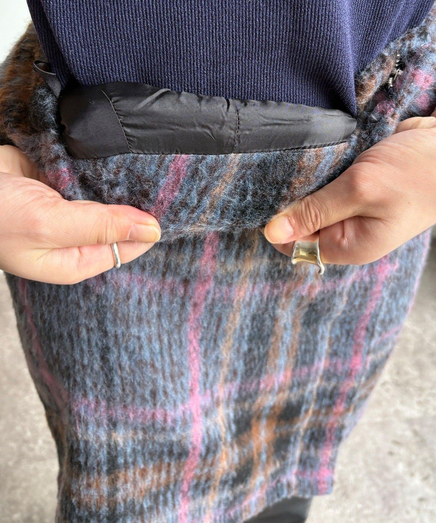 毛絨格紋迷你裙