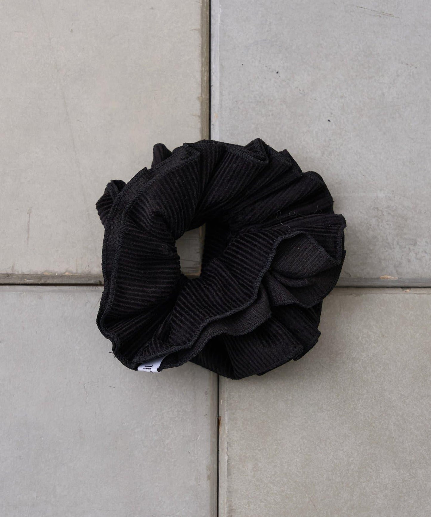 lil燈芯絨蓬鬆髮圈