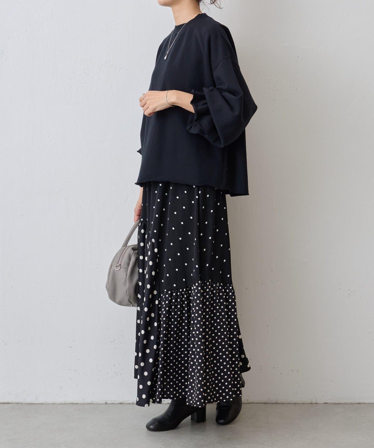 袖口荷葉邊衛衣