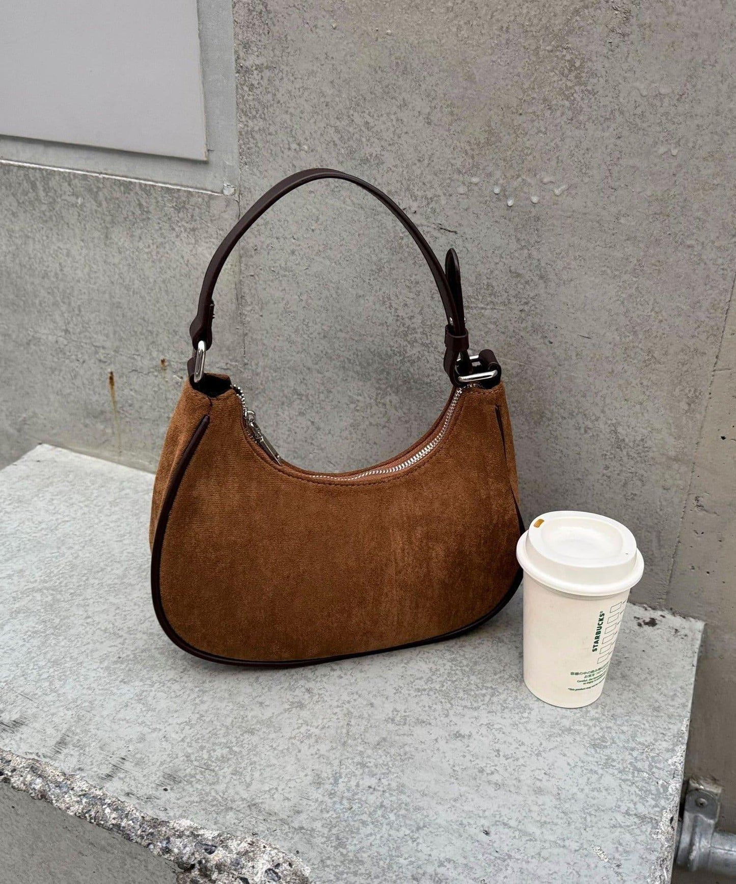 拼接麂皮圓形單肩揹包