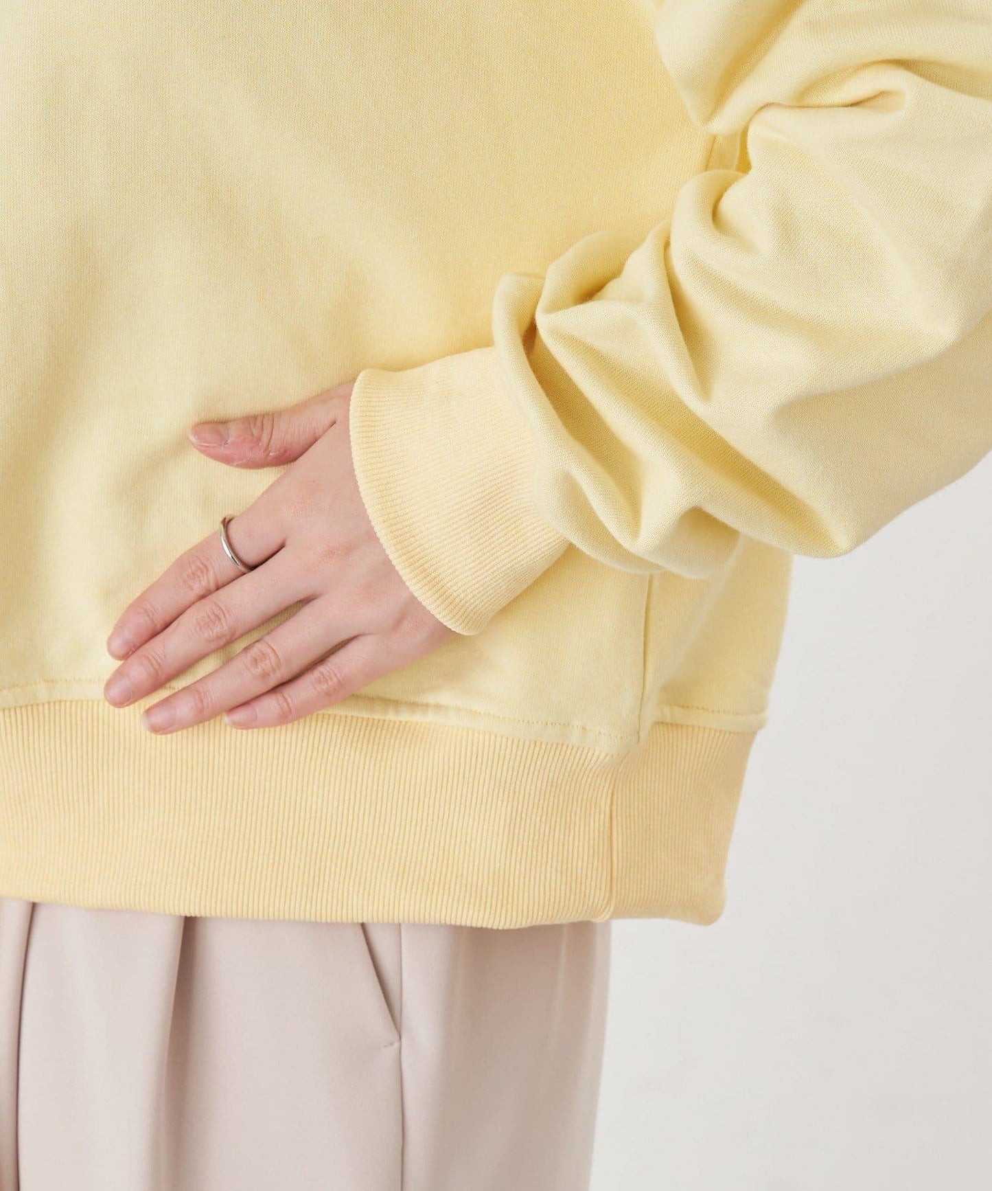 【26SS】蝴蝶結領連帽衫