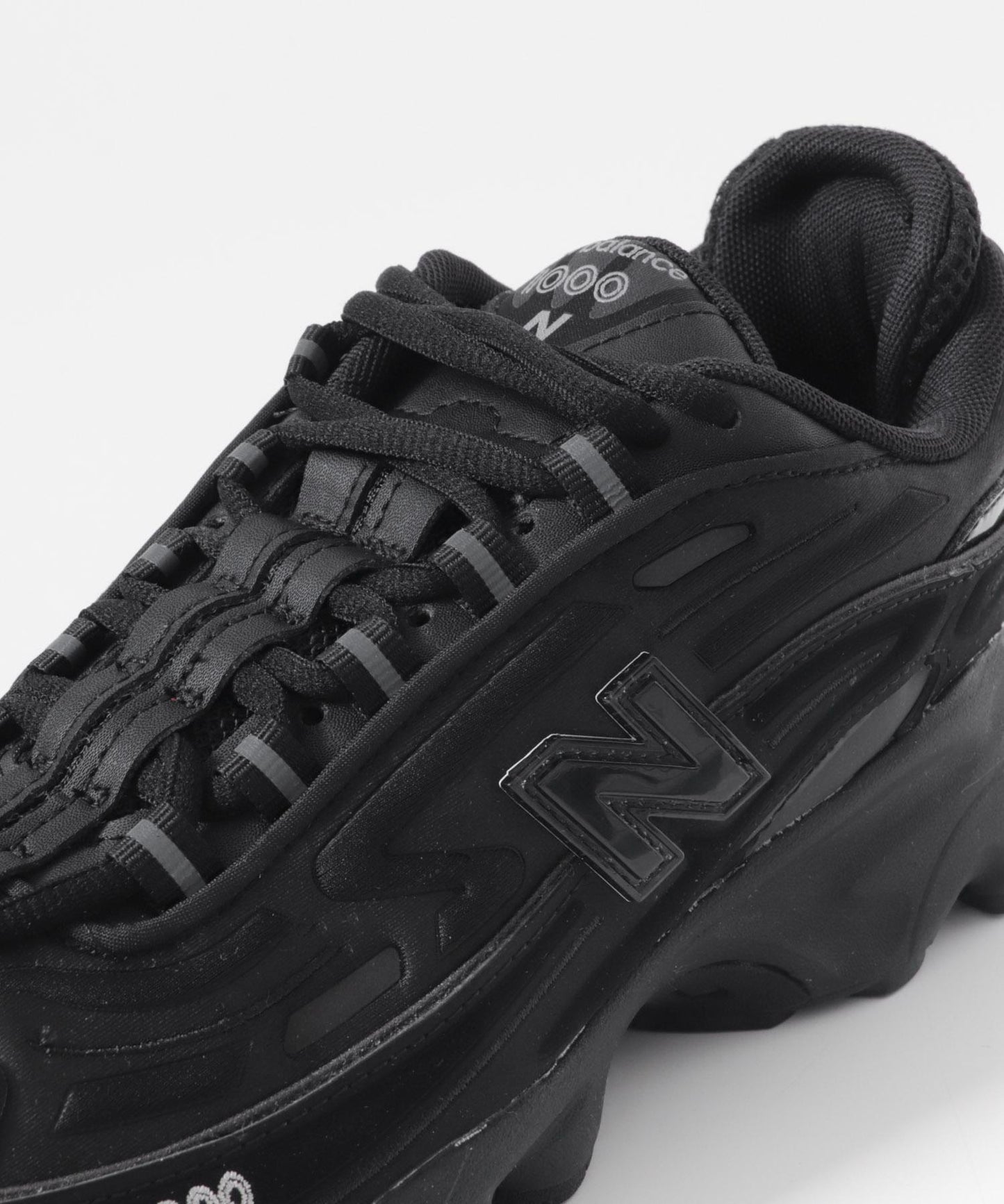 NEW BALANCE 1000D