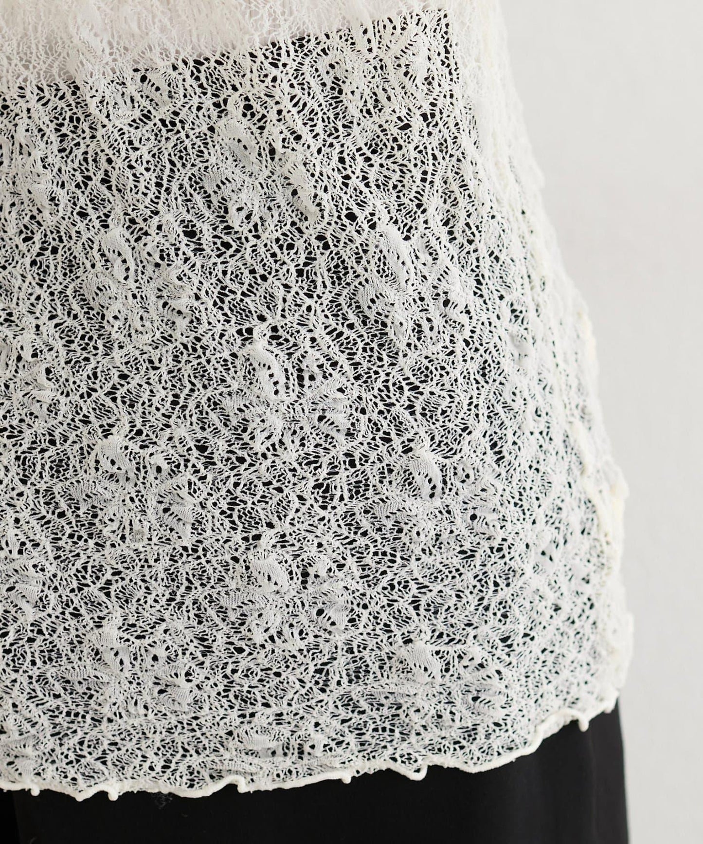 【Every very】蝴蝶結吊帶背心+蕾絲波浪邊T恤套裝