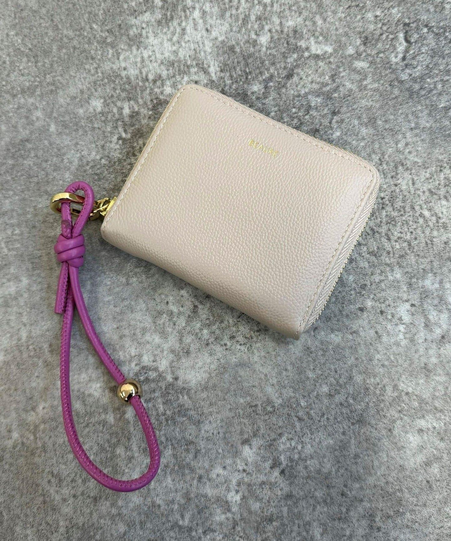 【BEAURE/ビュレ】皮革肩帶錢包 M