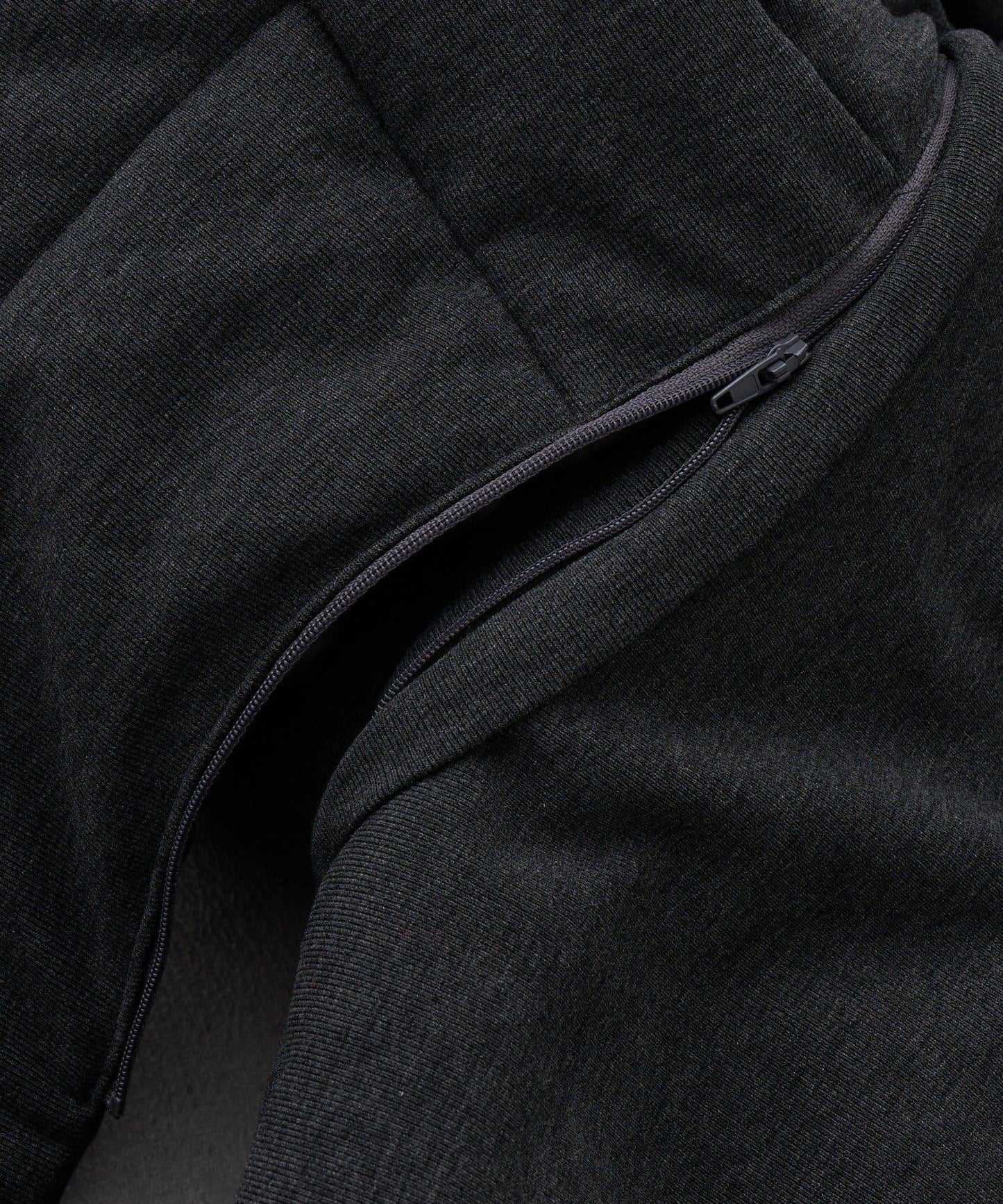 剪裁標誌羽絨服