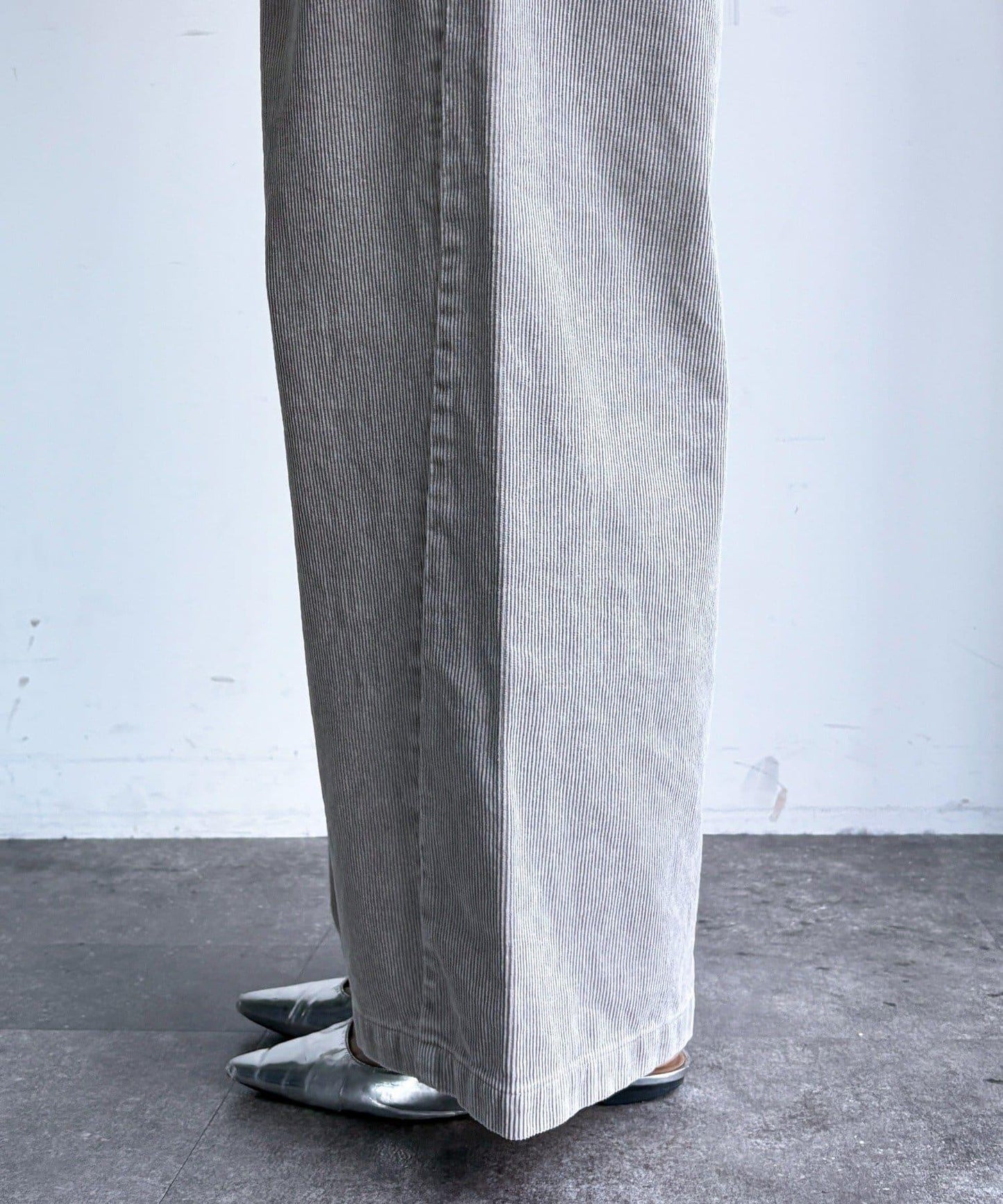 燈芯絨寬鬆休閒褲