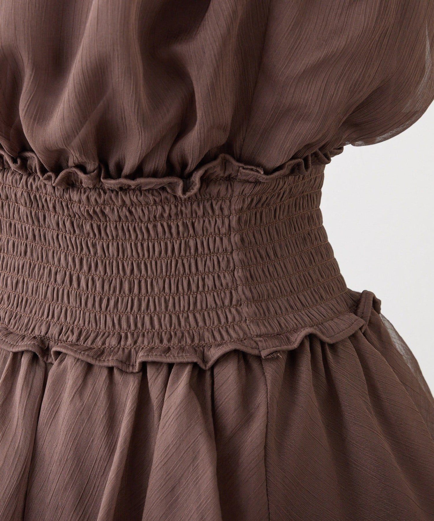 荷葉邊長款上衣