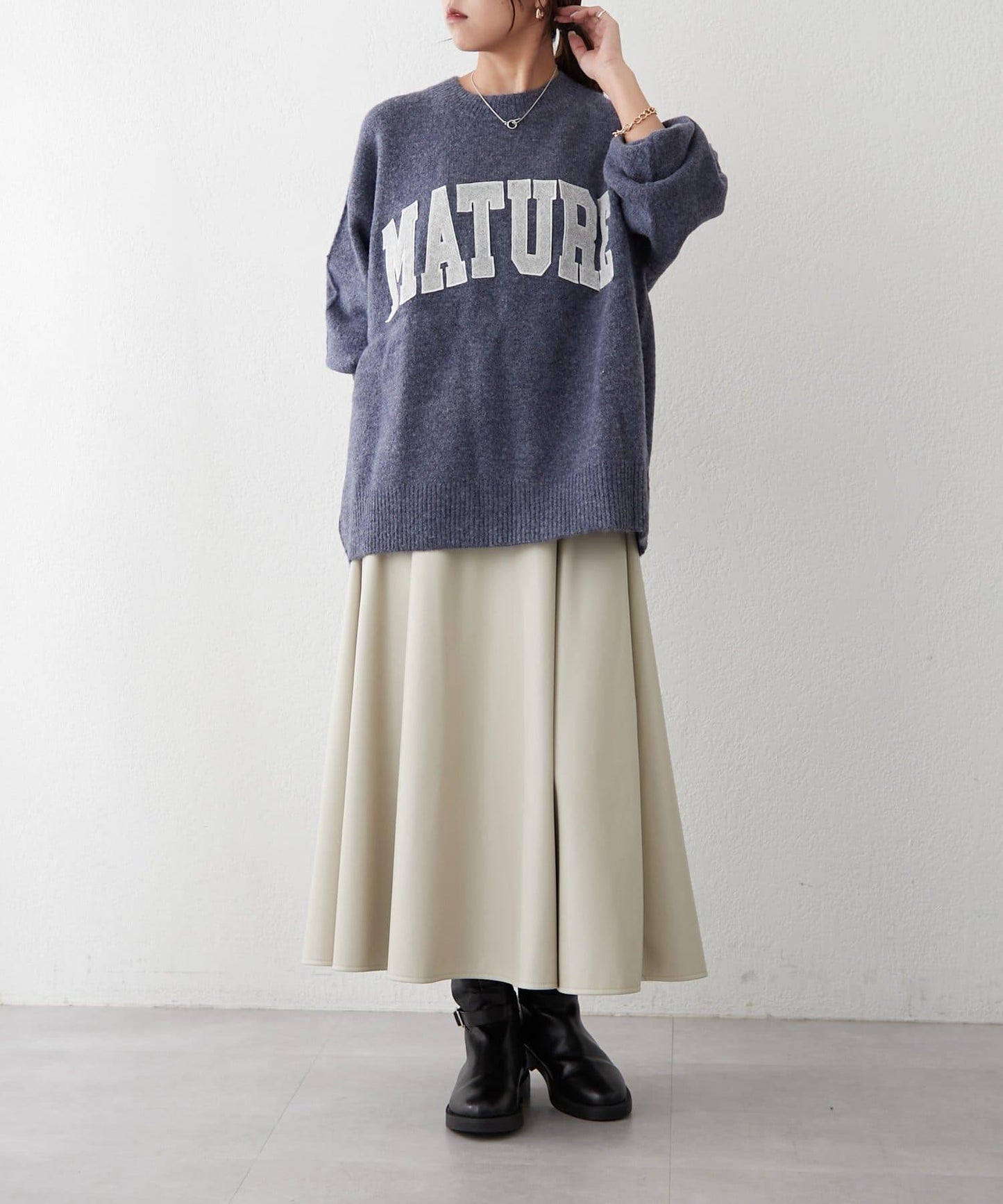 帶有標誌的針織衫