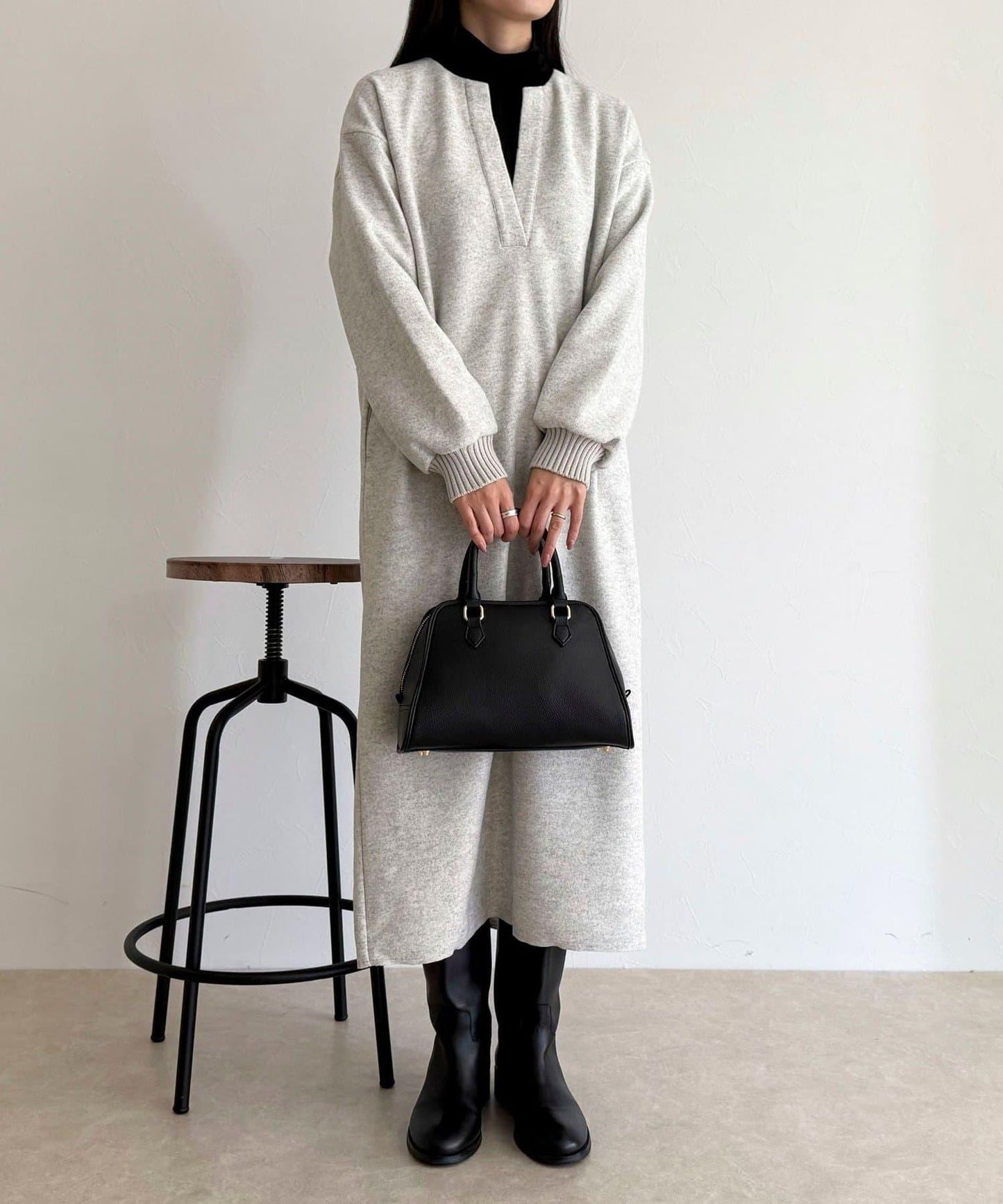 軟質針織呢連衣裙