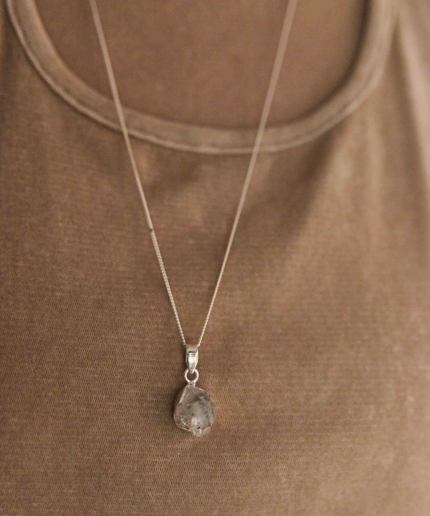 《スターリングシルバー使用》哈基瑪水晶項鍊