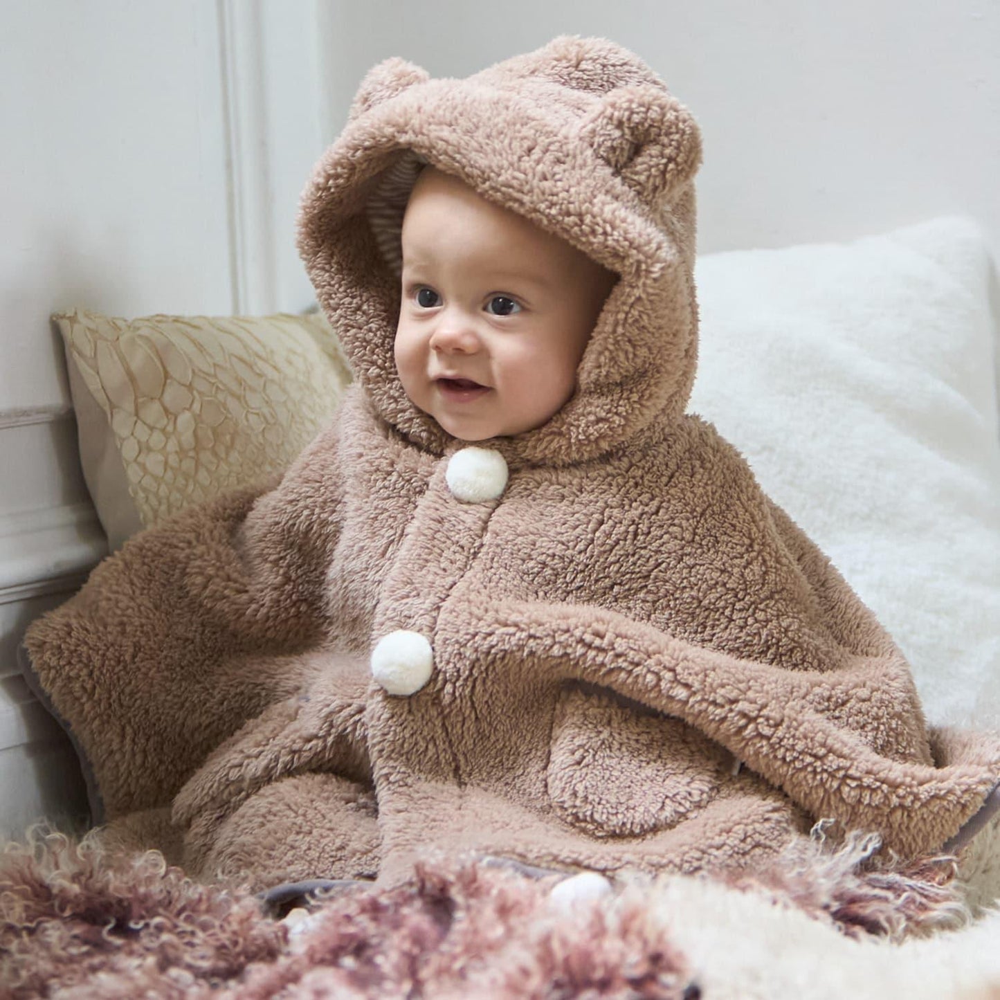 【抗菌防臭】2WAY動物絨毛披肩