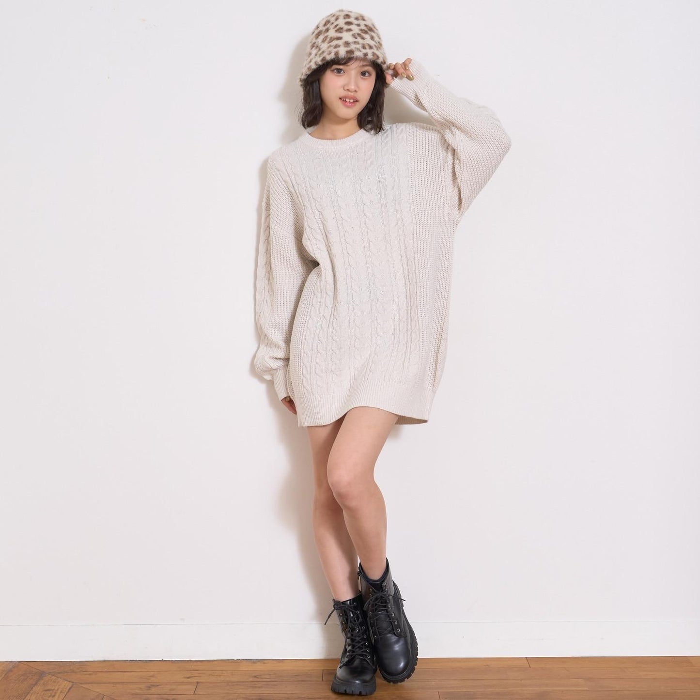 亮片針織寬鬆連衣裙