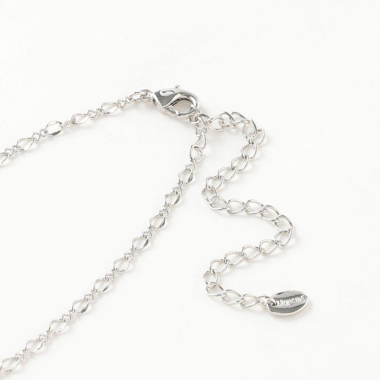 草莓蝴蝶結項鍊