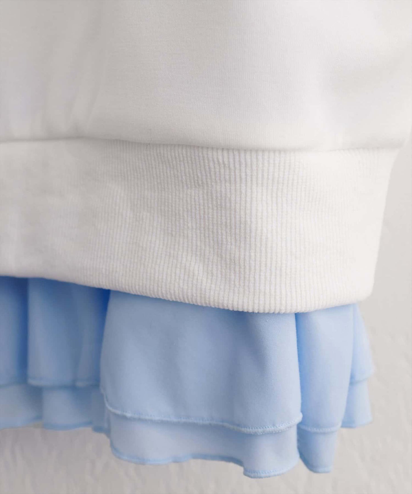 荷葉邊層疊套頭衫