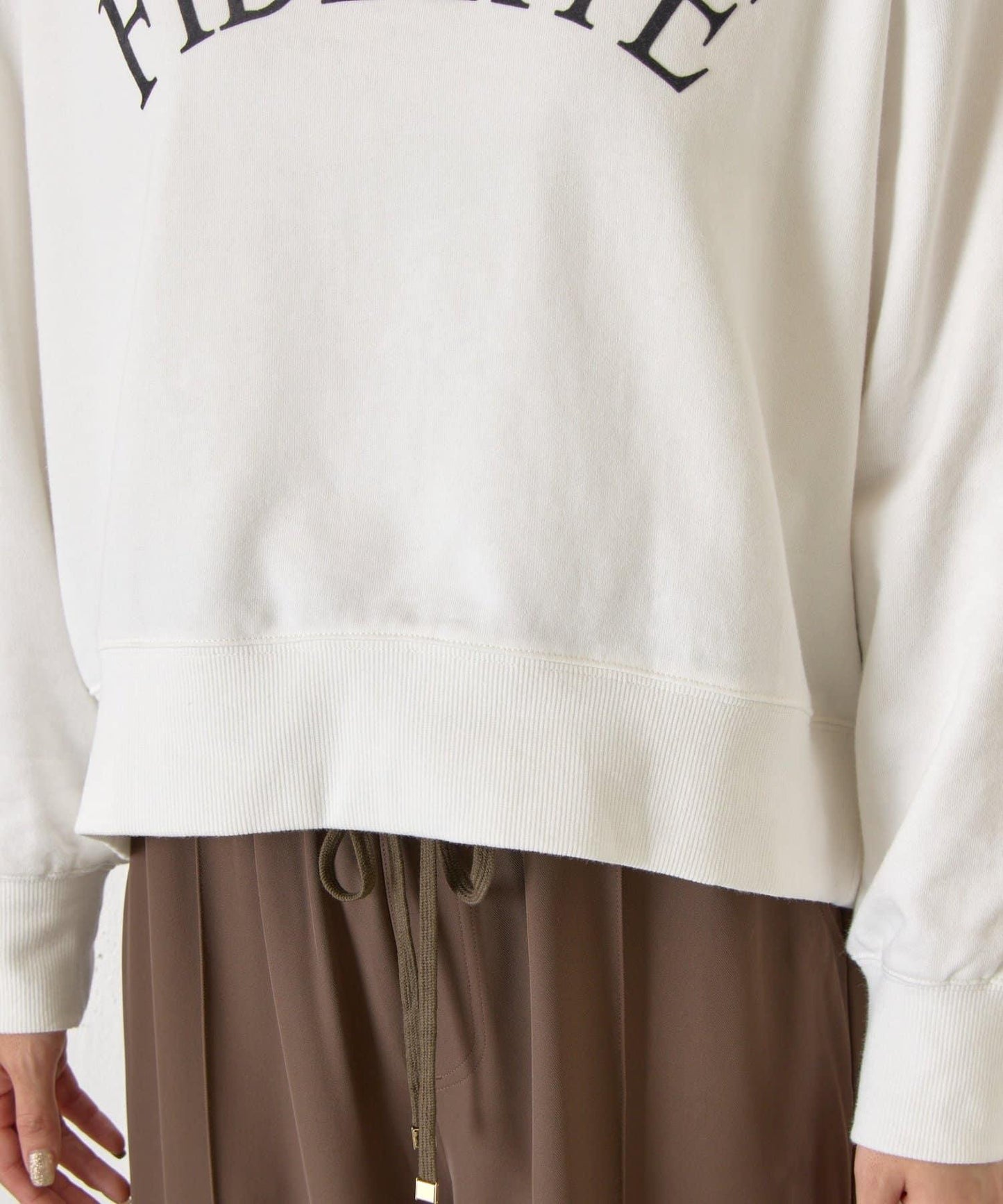 迷你毛圈植絨字母印花長袖T恤