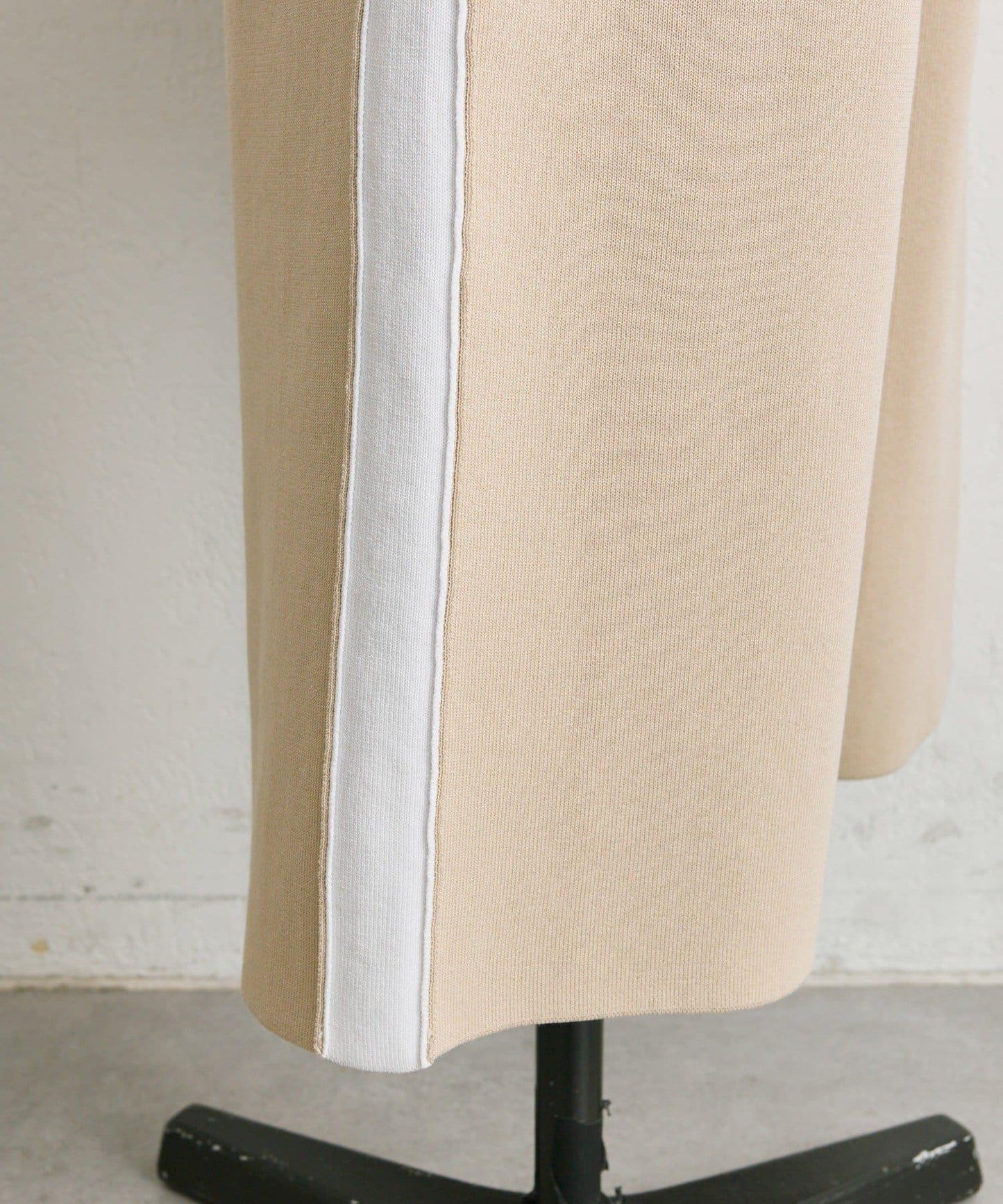 《ウエスト総ゴム/リラックス》針織休閒長褲【SUM1 STYLE(スミスタイル)】