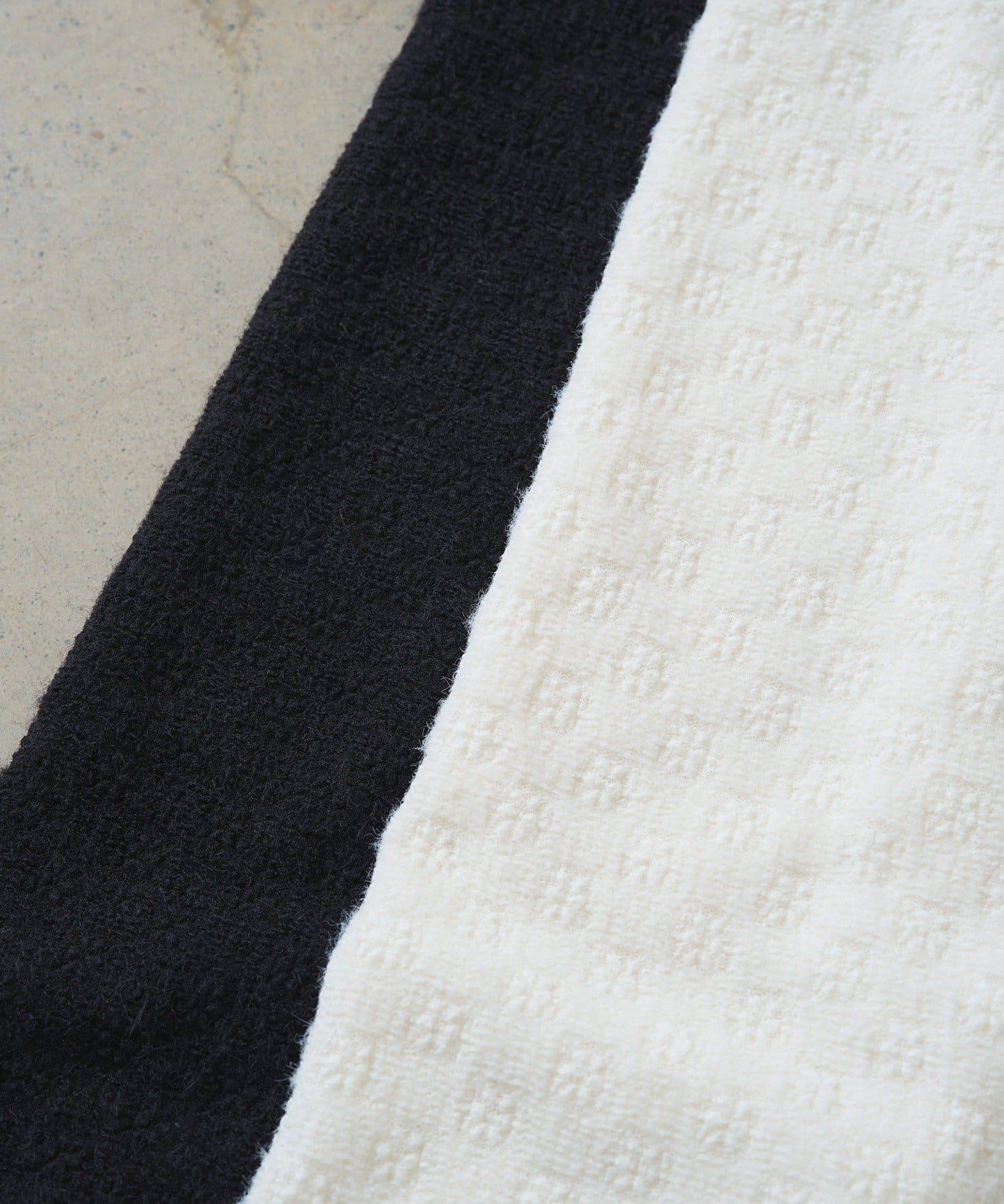 毛絨花卉圖案彈力提花套頭衫