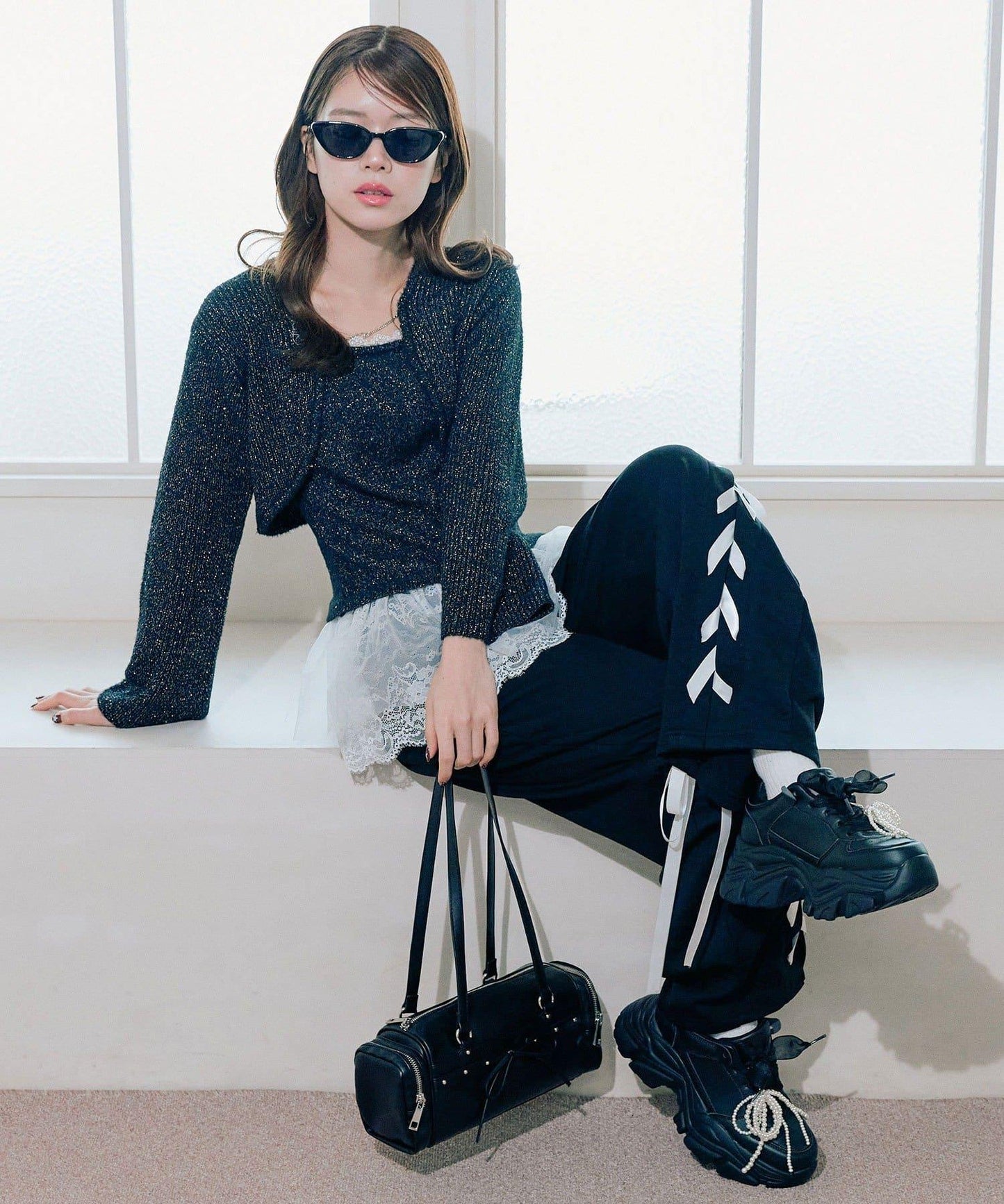 短外套荷葉邊吊帶套裝