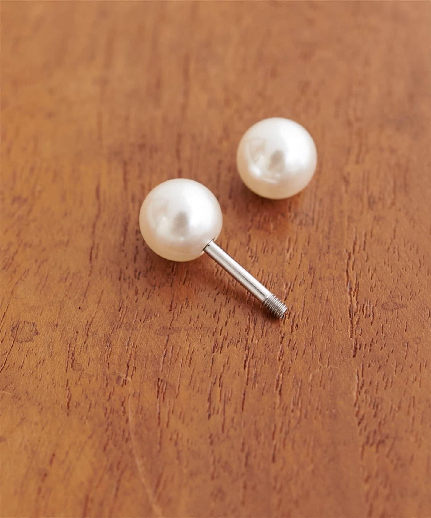 拼色蝴蝶結珍珠扣襯衫