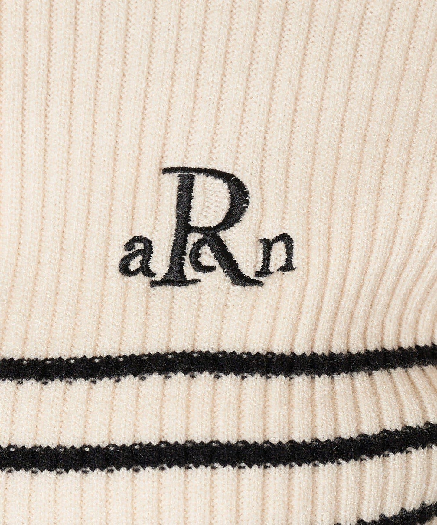 簡約高領針織衫