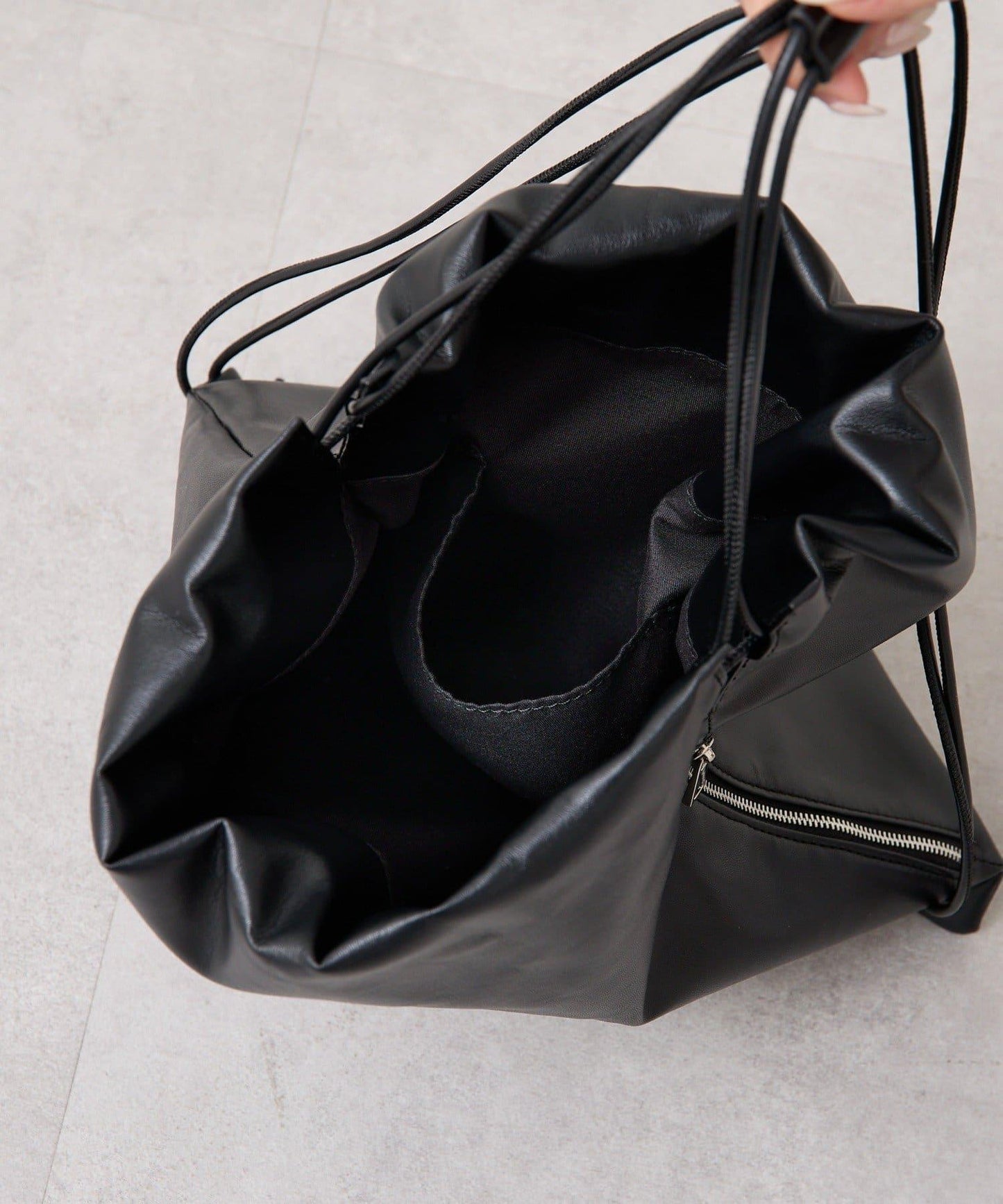 帶托盤抽繩揹包