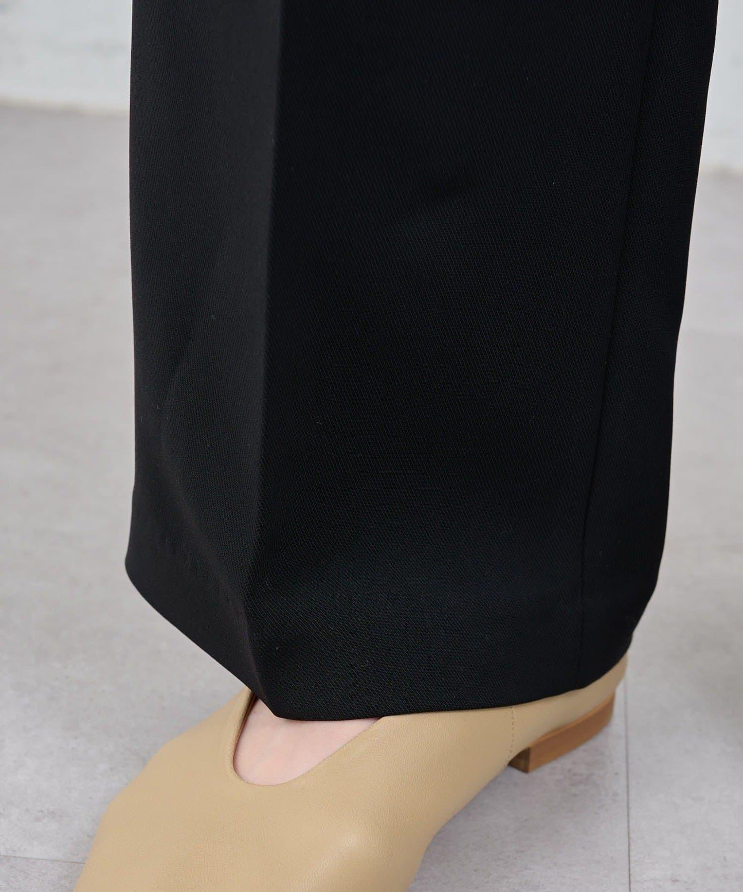 【26SS】中線壓褶長褲