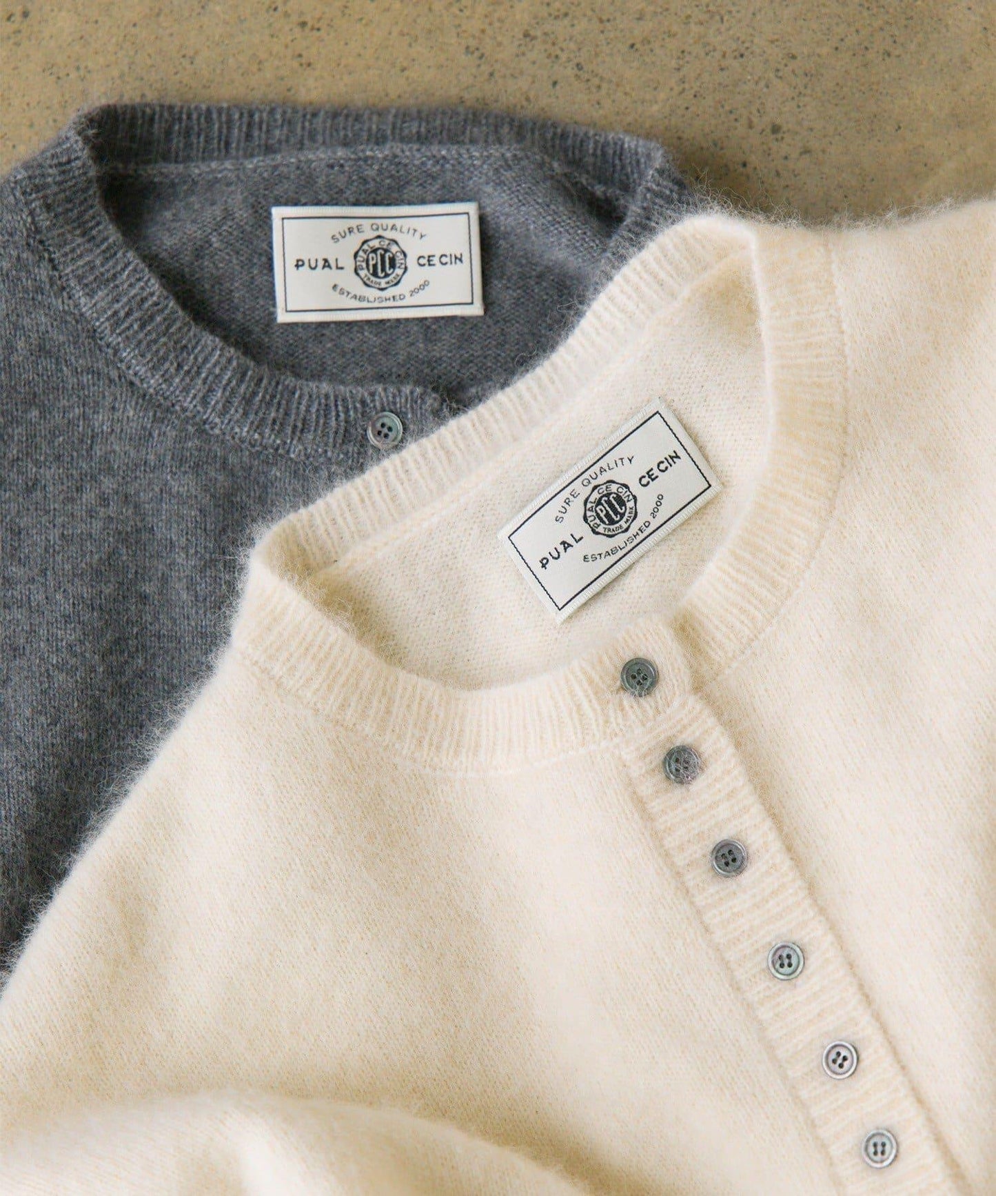 【25th】狐狸毛混紡亨利領針織衫