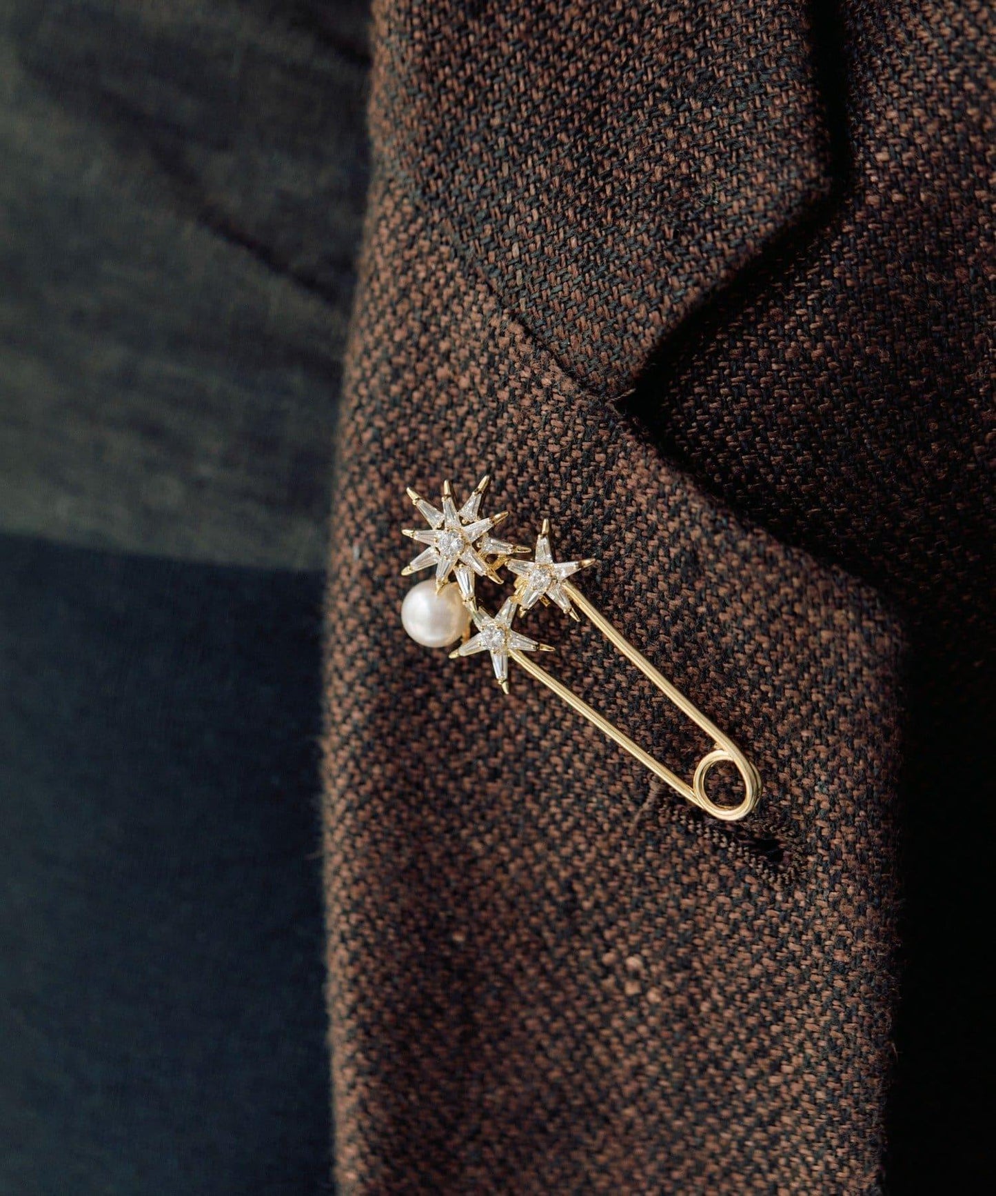 星形珍珠胸針